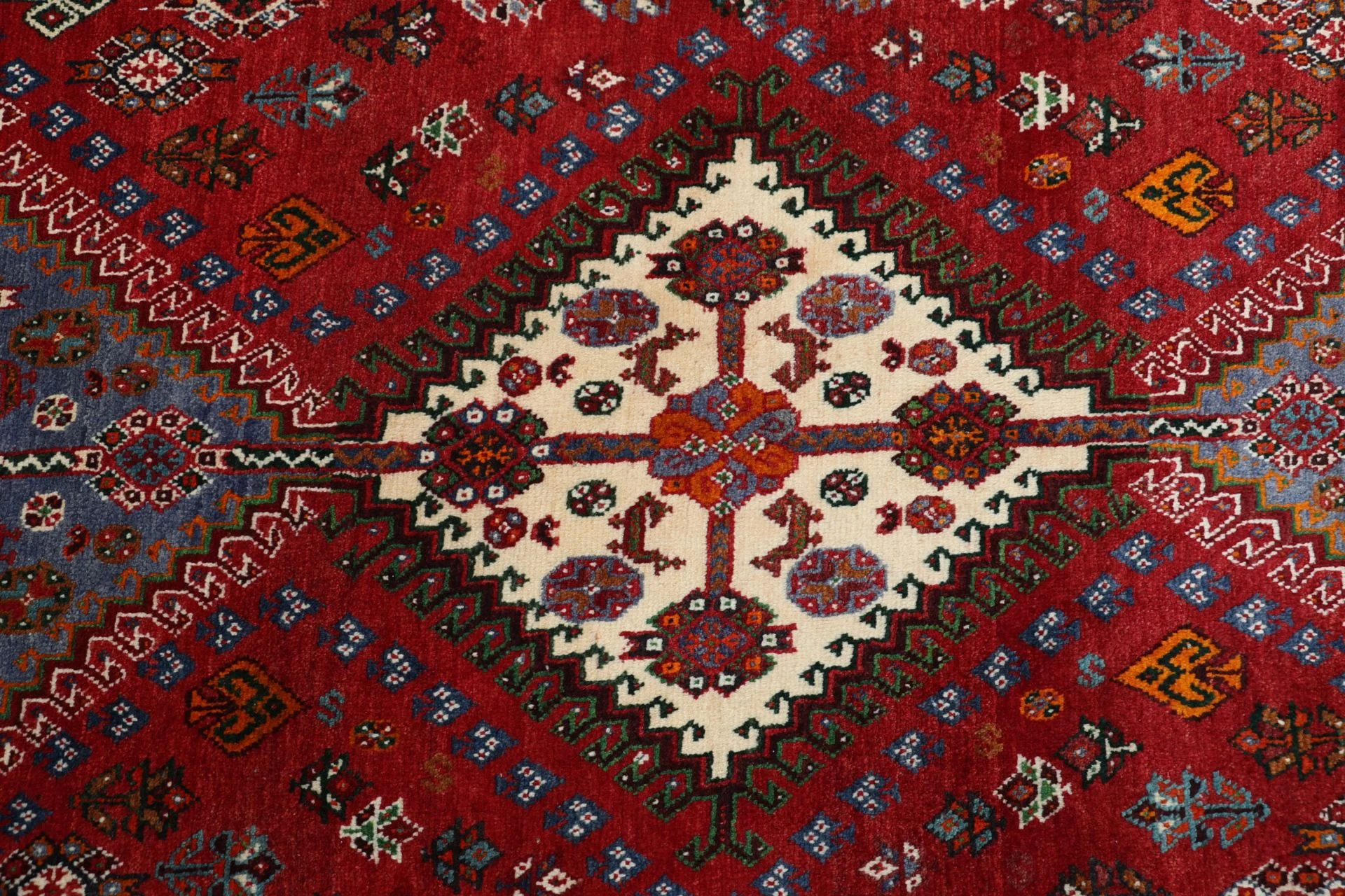 perserteppich-gashghai-180-x-270-cm-schurwolle-handgeknupft-50 Qashqai Persian Rug 180 × 270 cm, Wool, hand-knotted