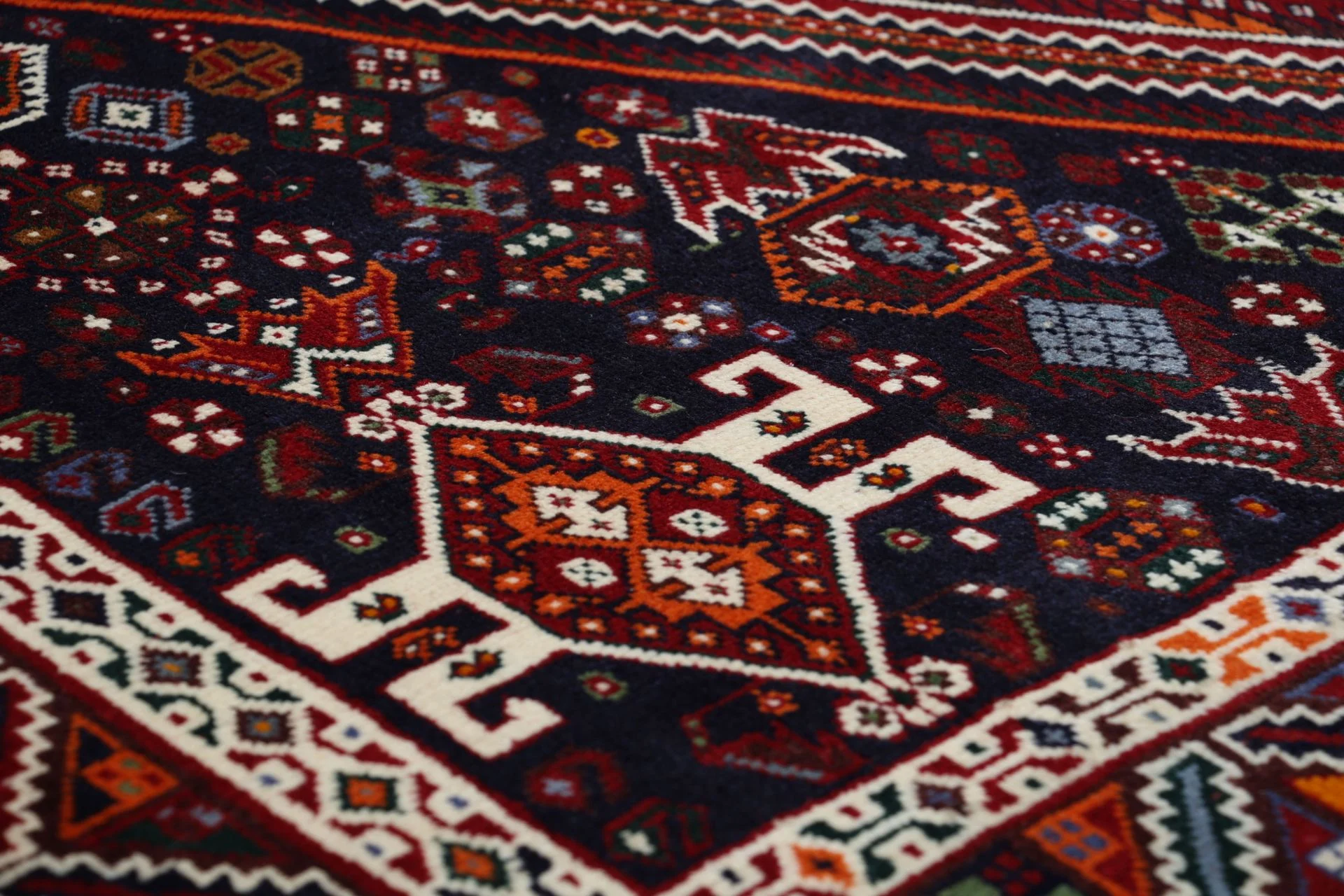 perserteppich-gashghai-180-x-240-cm-schurwolle-handgeknupft-neu-14 Qashqai Persian Rug — hand-knotted, 180 × 240 cm, Wool