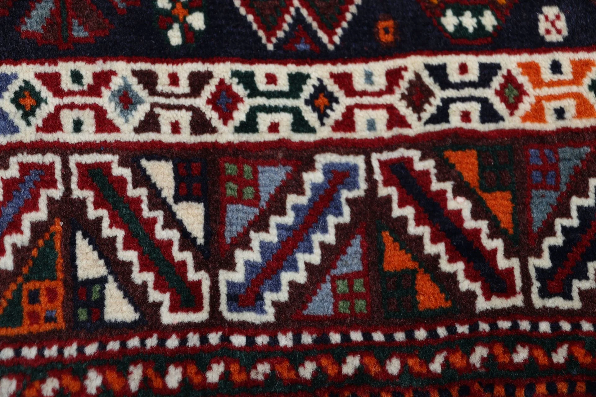 perserteppich-gashghai-180-x-240-cm-schurwolle-handgeknupft-neu-22 Qashqai Persian Rug — hand-knotted, 180 × 240 cm, Wool
