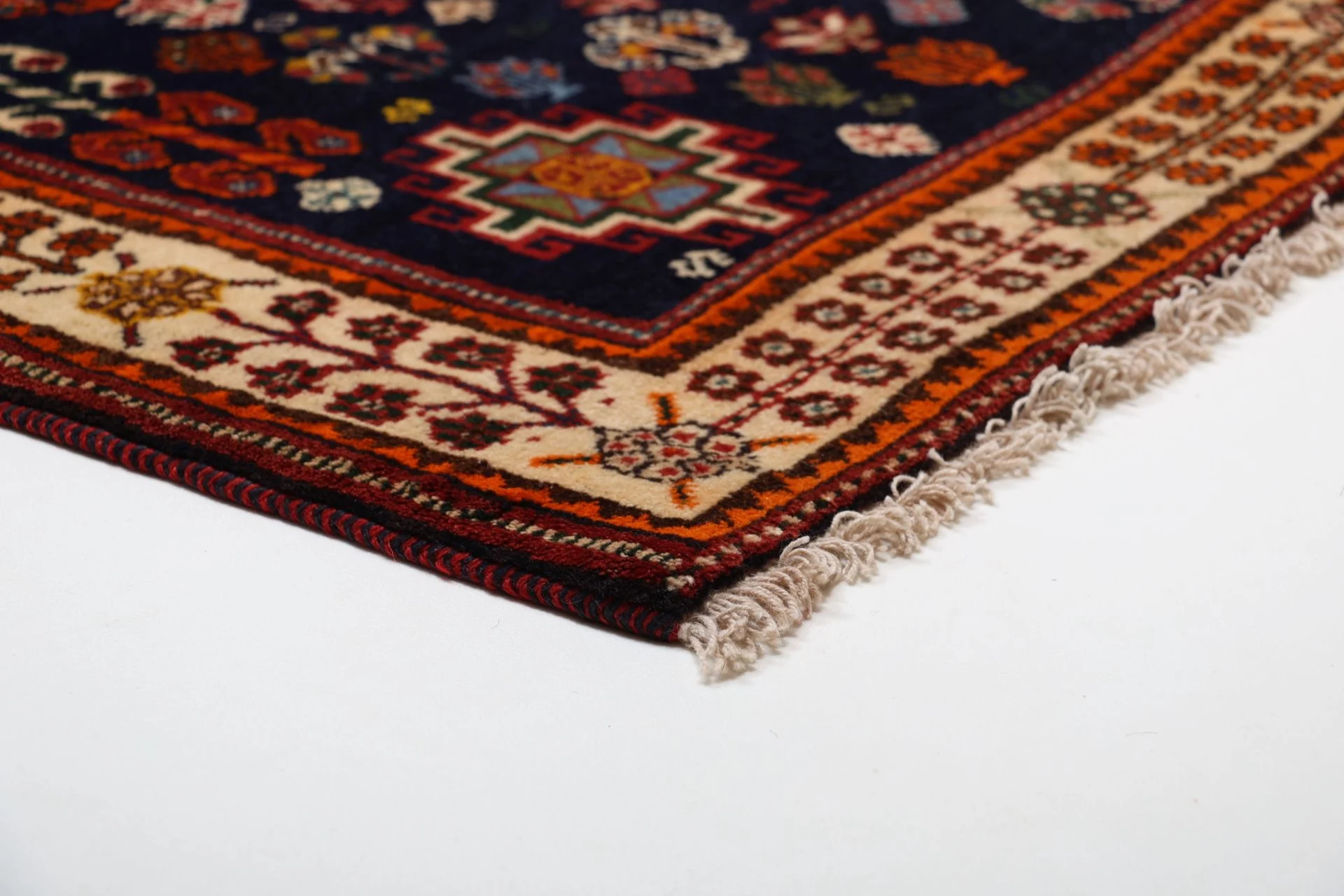 Shiraz Persian Rug — hand-knotted, 173 × 265 cm, Wool