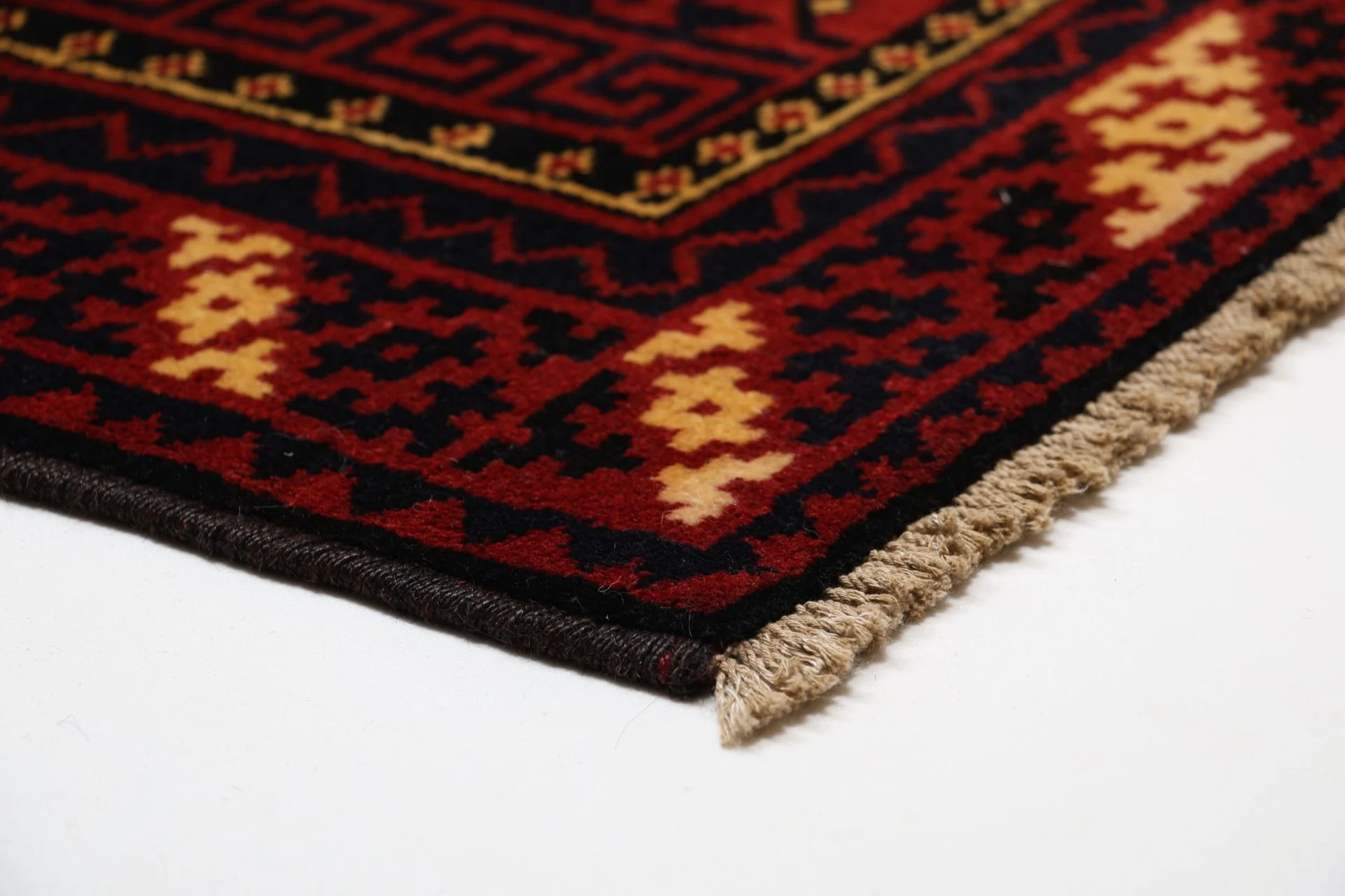 Shiraz Persian Rug — hand-knotted, 165 × 250 cm, Wool