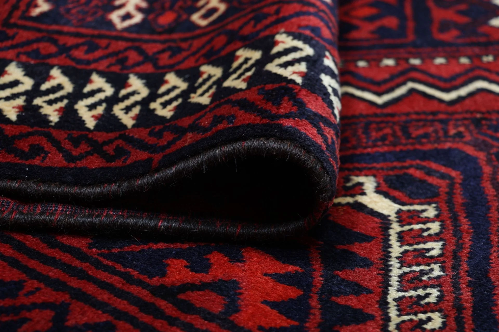 Shiraz Persian Rug — hand-knotted, 177 × 260 cm, Wool