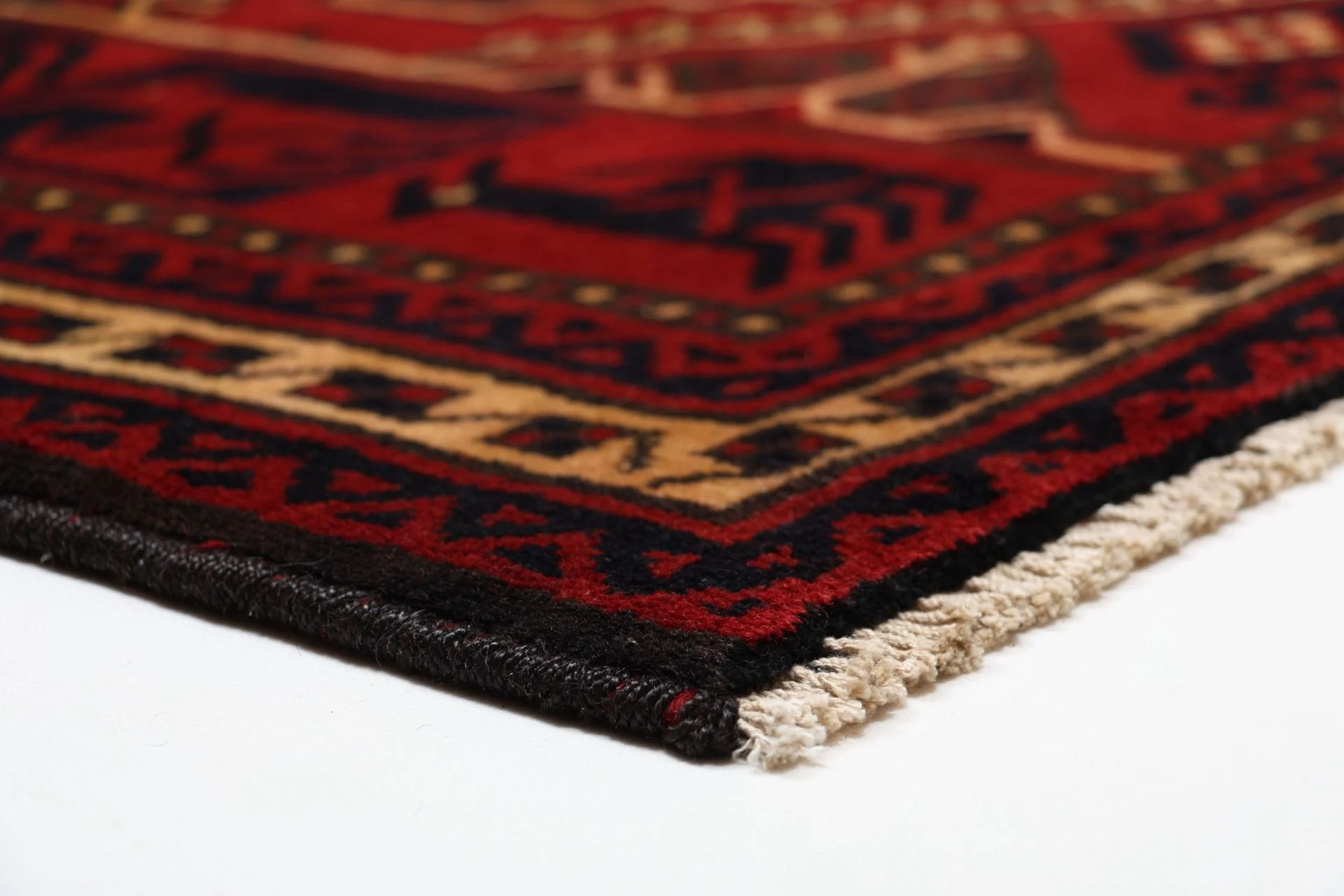 Shiraz Persian Rug — hand-knotted, 170 × 255 cm, Wool
