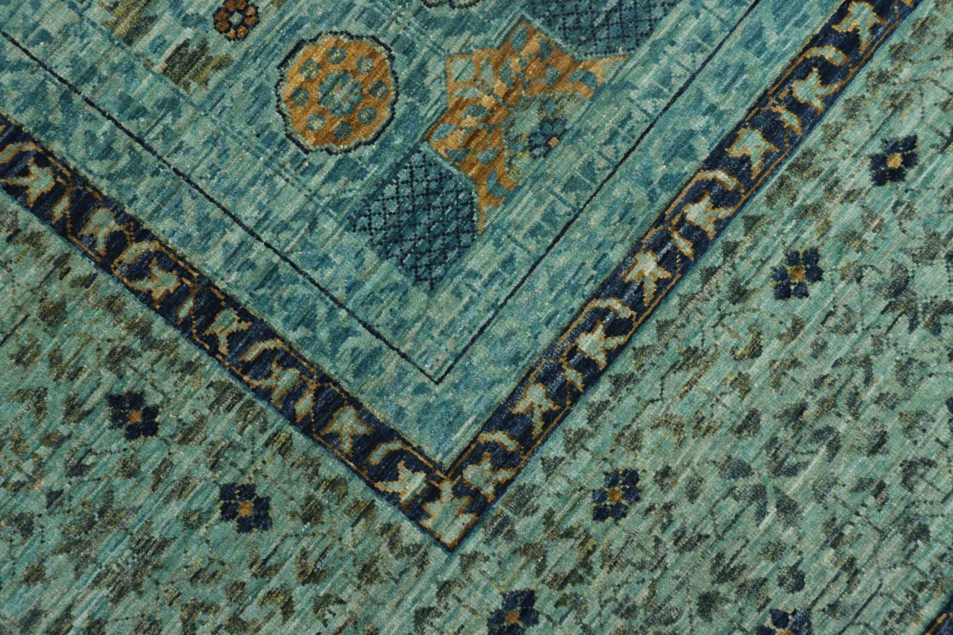 Mamluk Pakistani Rug 253 × 305 cm, Wool, hand-knotted