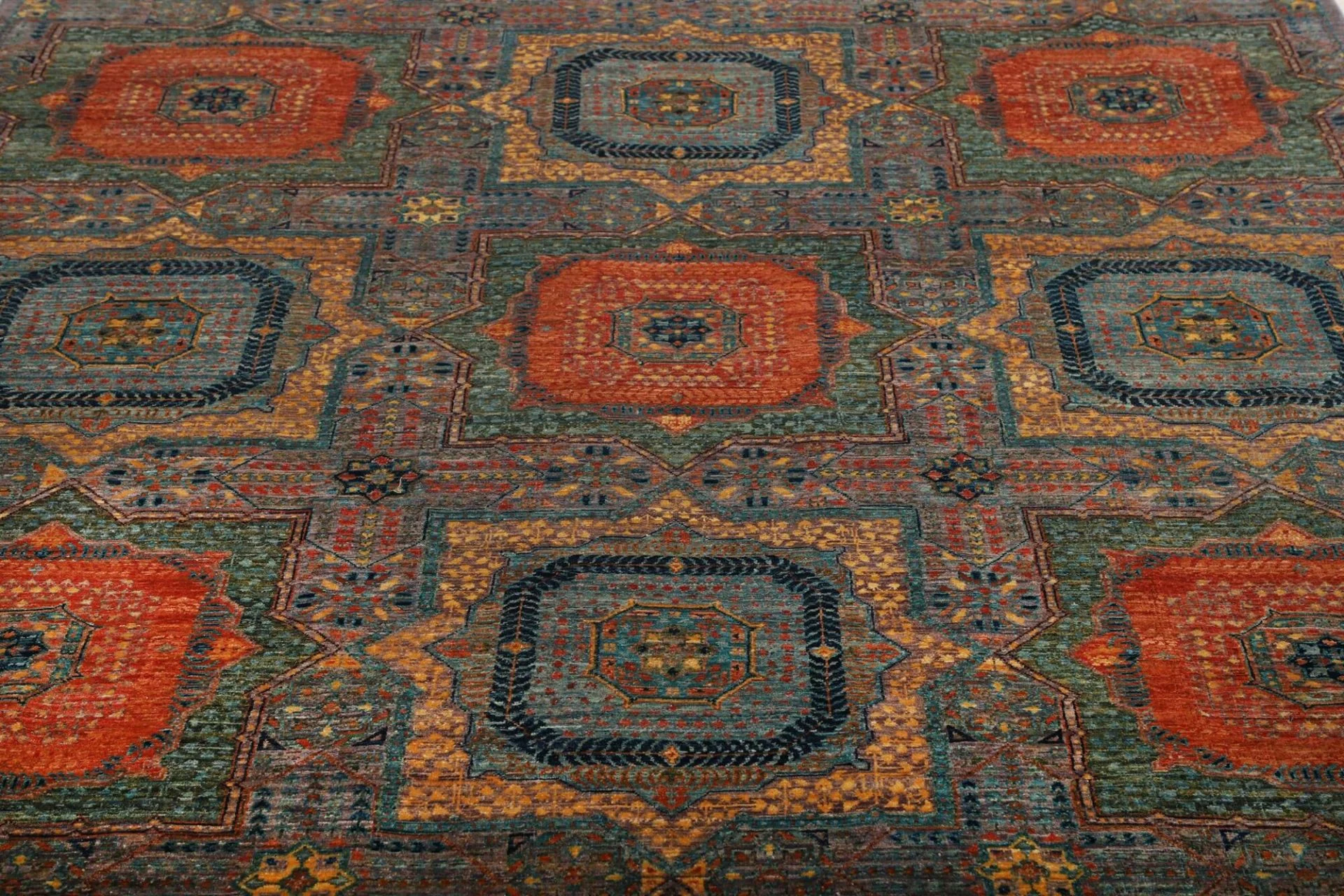 Mamluk Pakistani Rug — hand-knotted, 203 × 301 cm, Wool