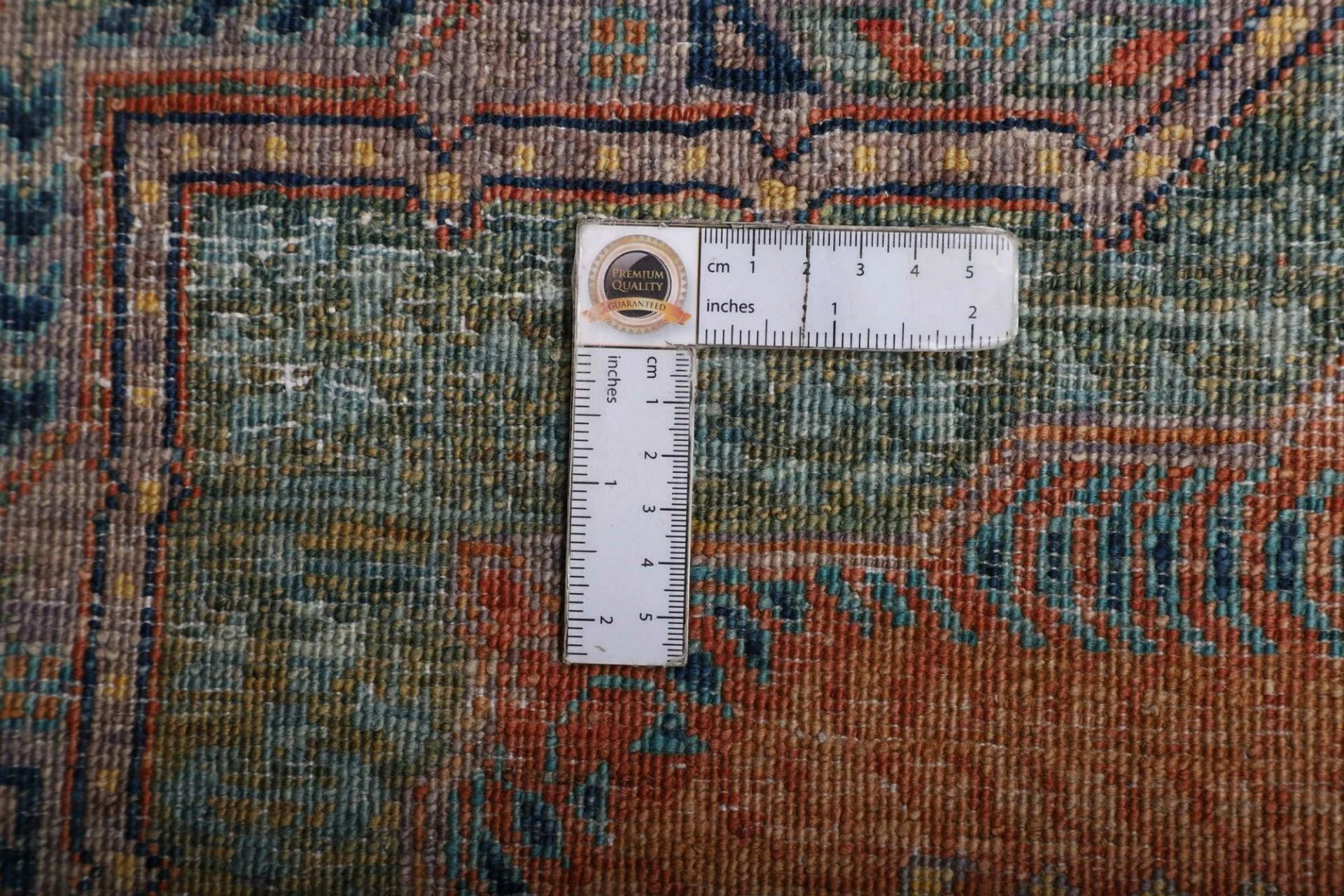 Mamluk Pakistani Rug — hand-knotted, 203 × 301 cm, Wool