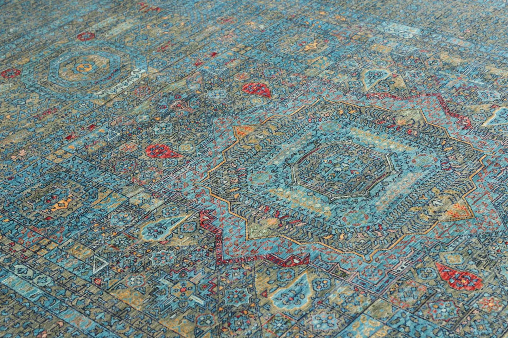Mamluk Pakistani Rug — hand-knotted, 202 × 303 cm, Wool