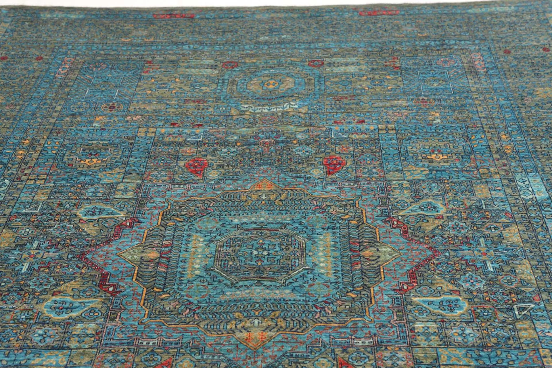Mamluk Pakistani Rug — hand-knotted, 202 × 303 cm, Wool