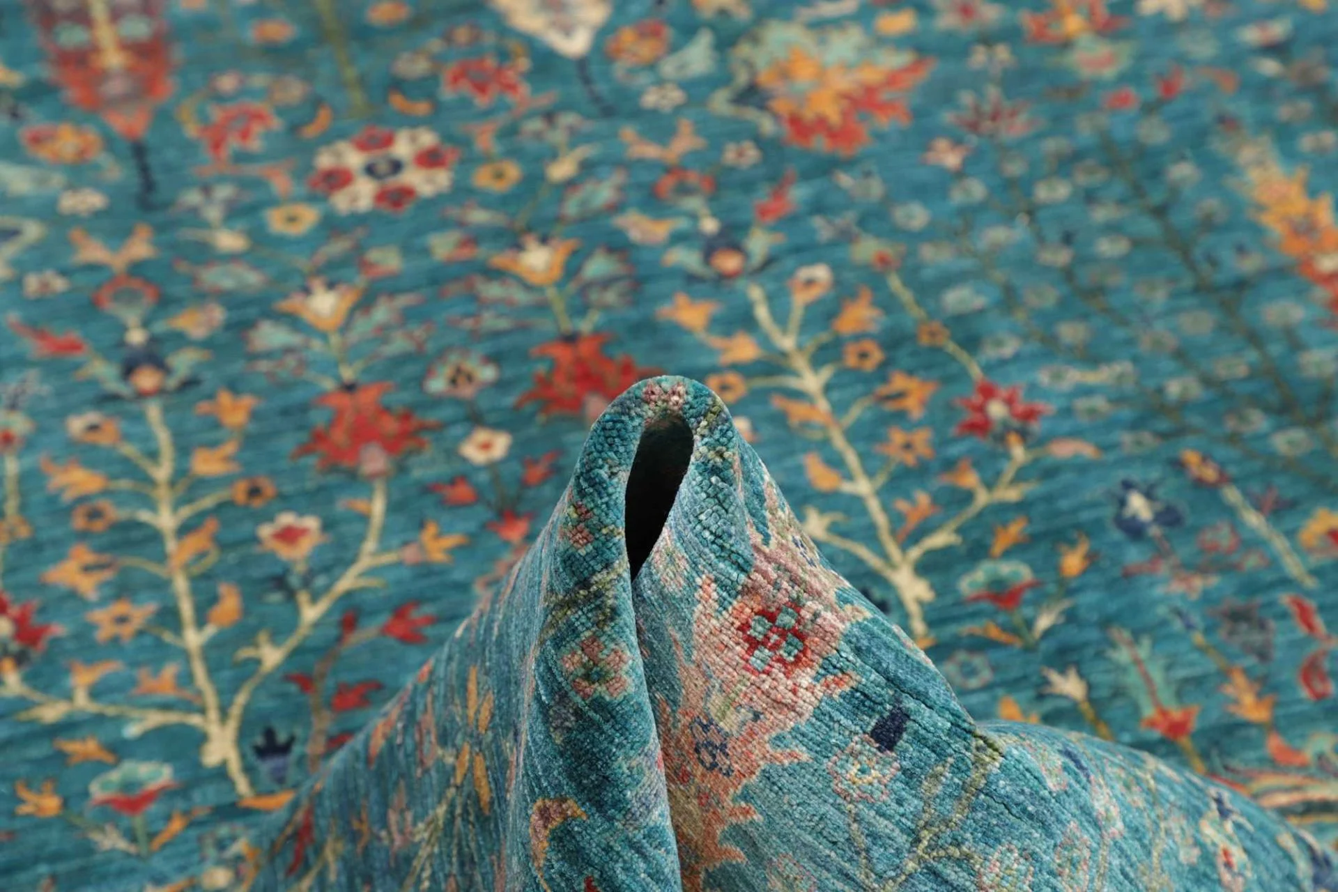 Samarkand Pakistani Rug 206 × 295 cm, Wool, hand-knotted