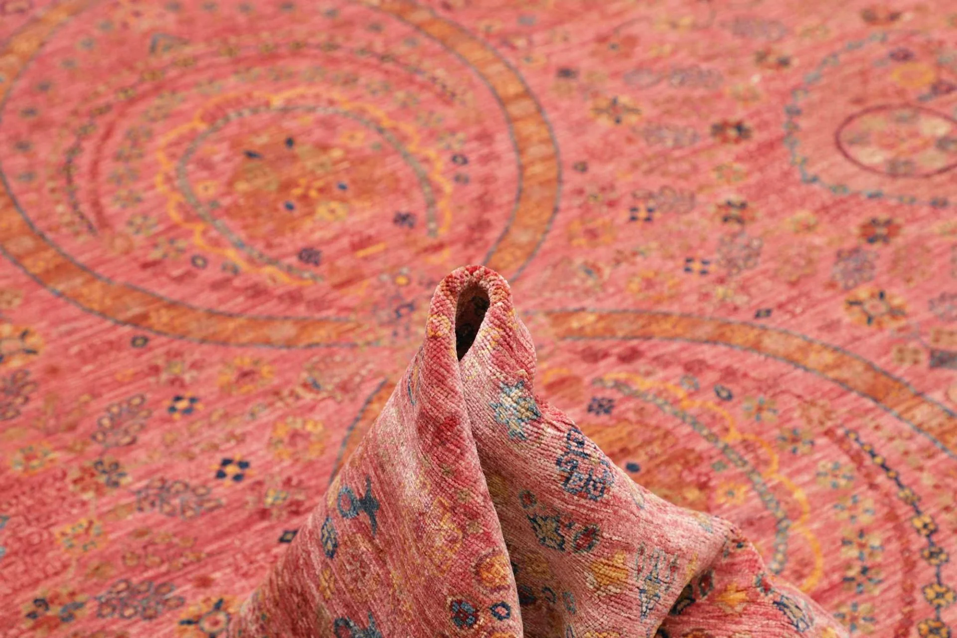 Hand-Knotted Wool Samarkand Pakistani Rug, 250 × 306 cm