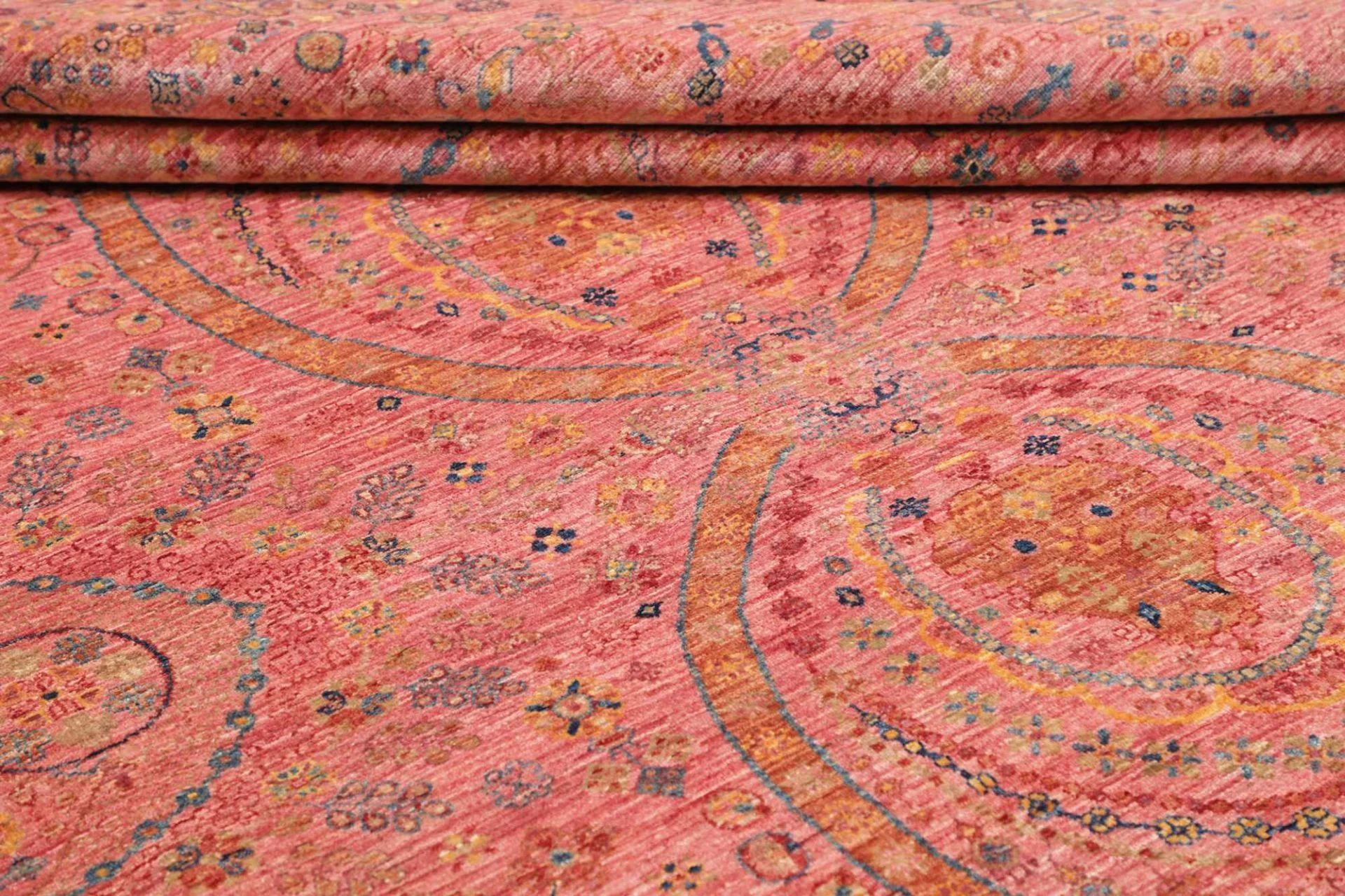 Hand-Knotted Wool Samarkand Pakistani Rug, 250 × 306 cm