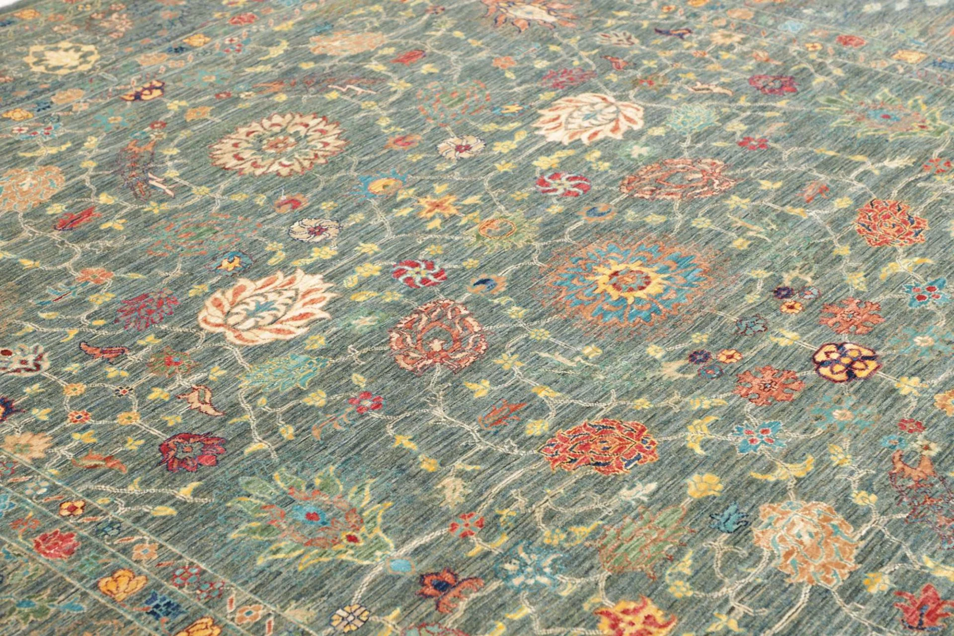 Hand-Knotted Wool Samarkand Pakistani Rug, 248 × 298 cm