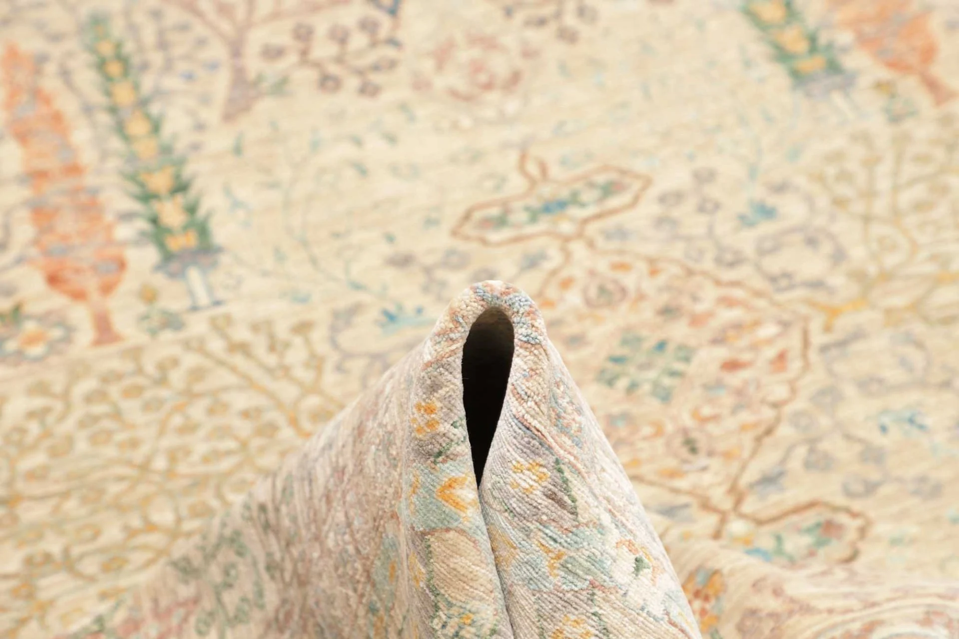 Samarkand Pakistani Rug 243 × 301 cm, Wool, hand-knotted