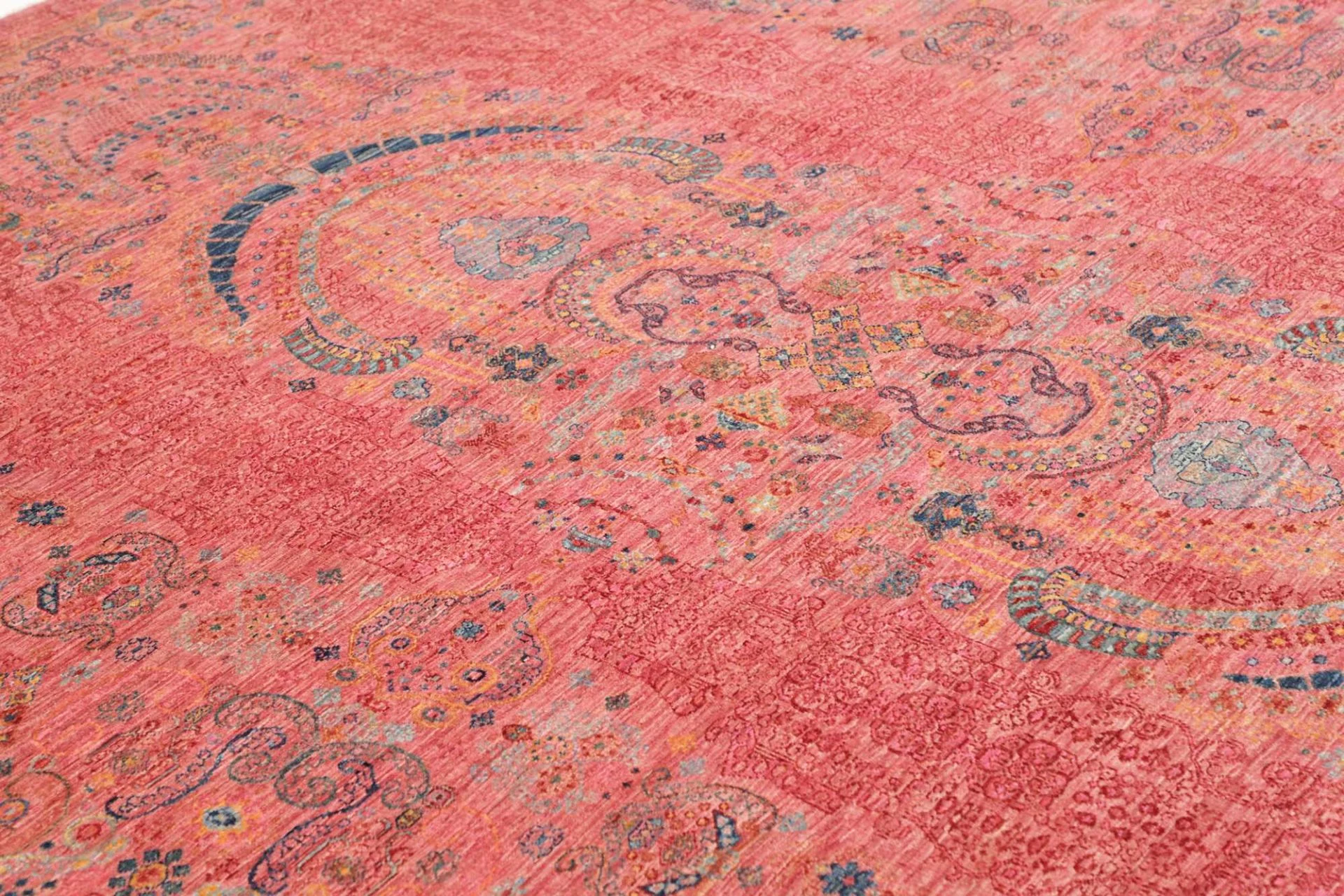 Hand-Knotted Wool Samarkand Pakistani Rug, 252 × 287 cm