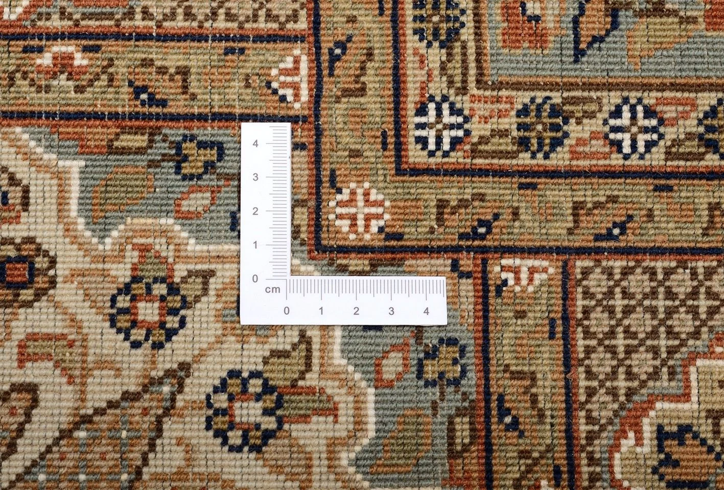 orientteppich-ghom-151-x-220-cm-schurwolle-und-seide-handgeknupft-2 Qom Indian Rug — hand-knotted, 151 × 220 cm, Wool & Silk