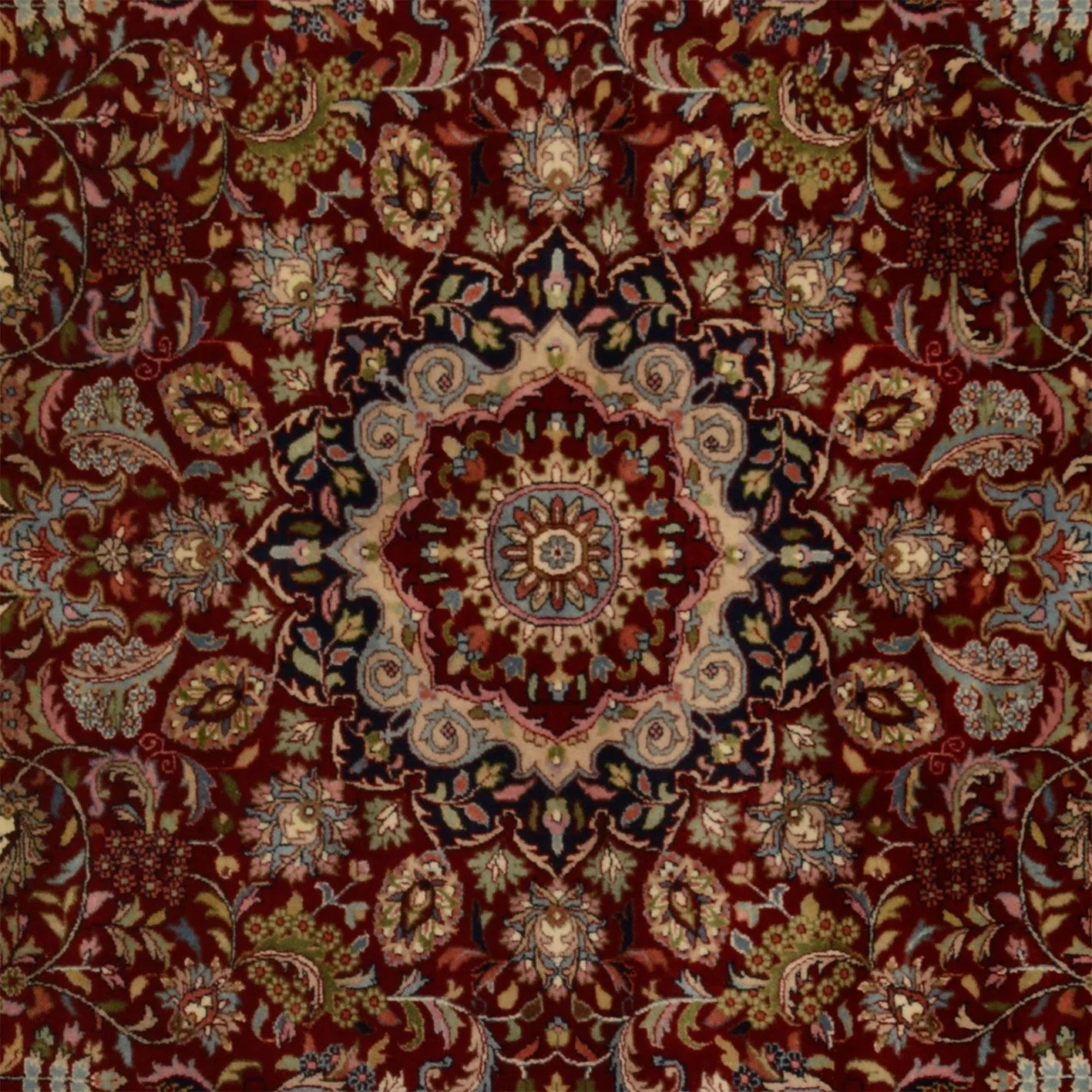 Isfahan Indian Rug 195 × 277 cm, Wool, hand-knotted