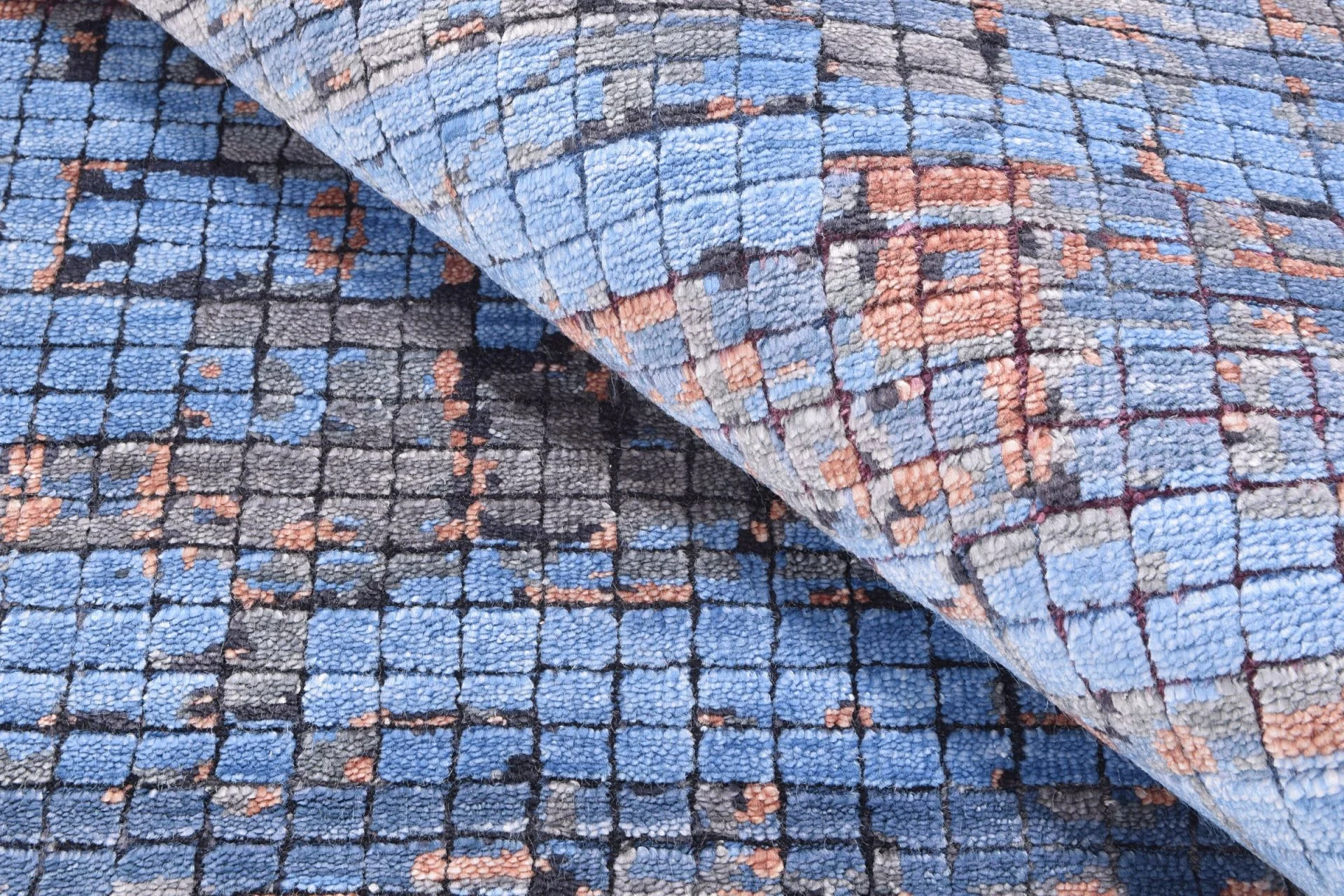 Hand-Knotted Wool Indian Rug, 150 × 210 cm
