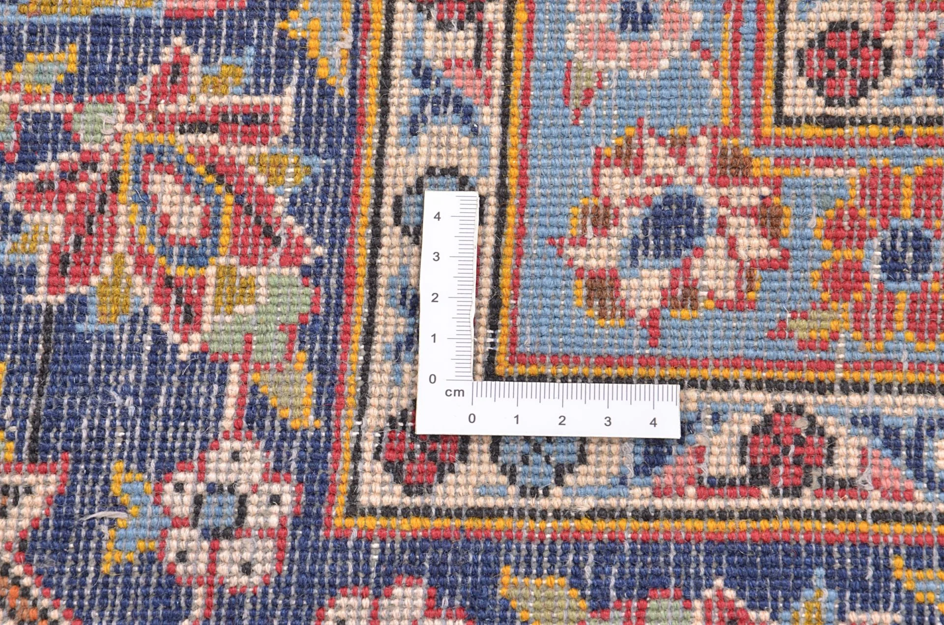 Kashan Persian Rug — hand-knotted, 279 × 373 cm, Wool