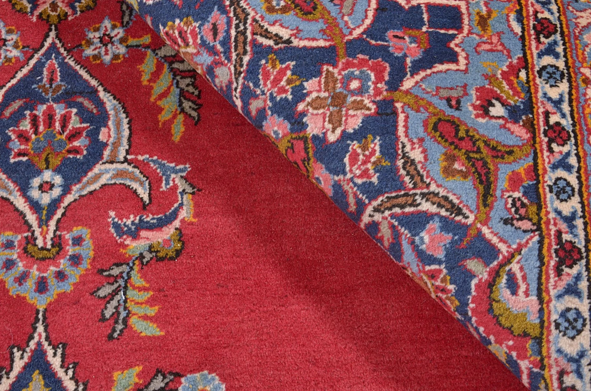 Kashan Persian Rug — hand-knotted, 279 × 373 cm, Wool