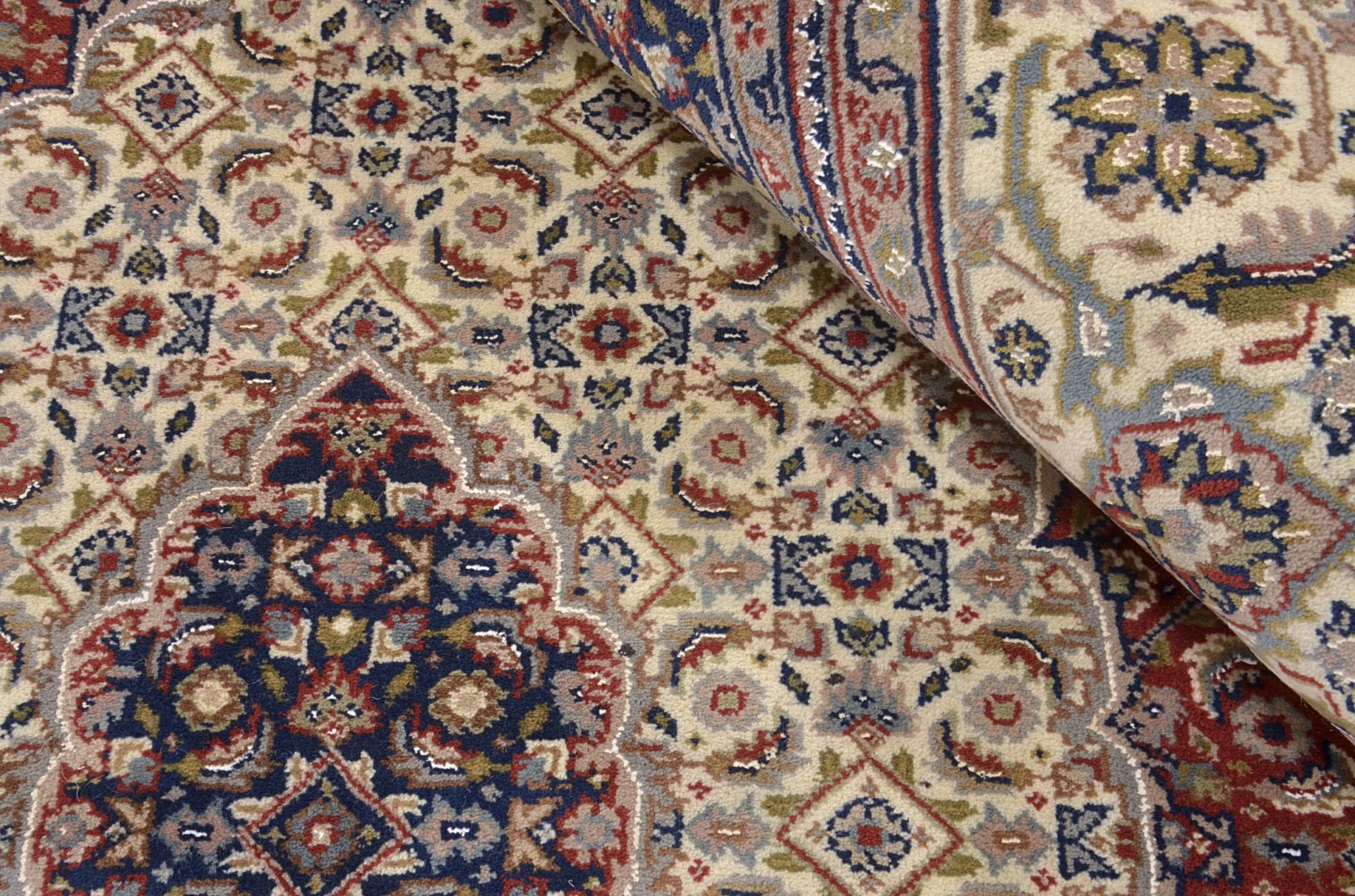 Hand-Knotted Wool Tabriz Indian Rug, 198 × 310 cm