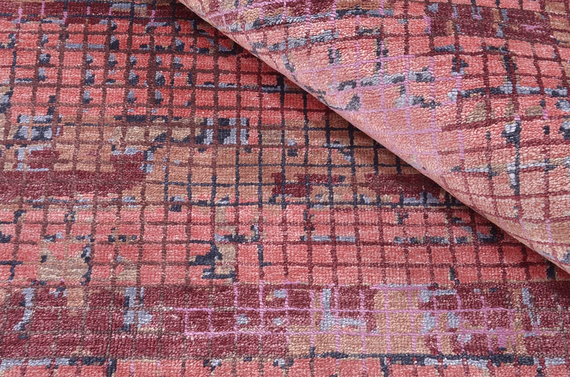 Indian Rug — hand-knotted, 200 × 305 cm, Wool