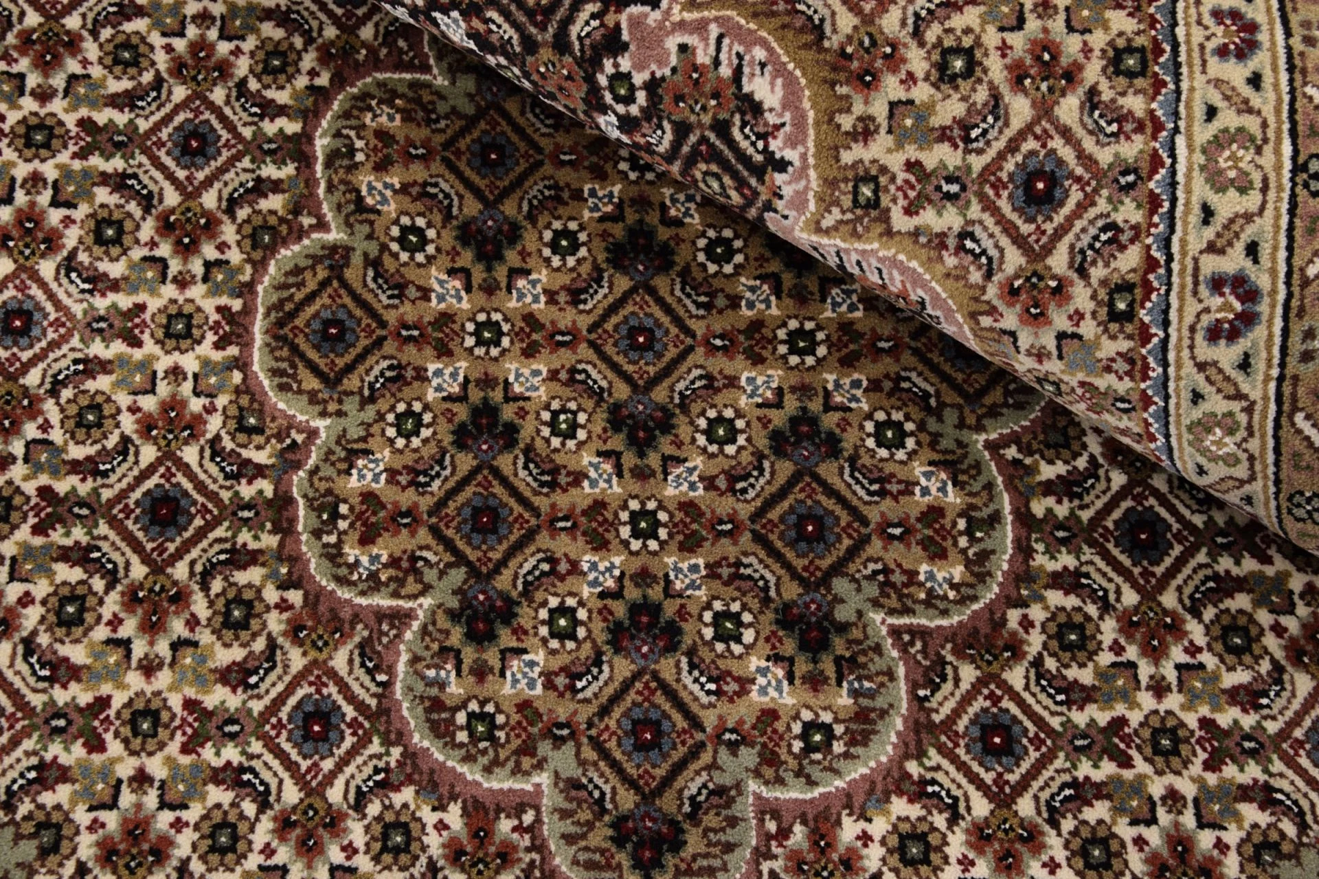 Tabriz Indian Rug — hand-knotted, 196 × 308 cm