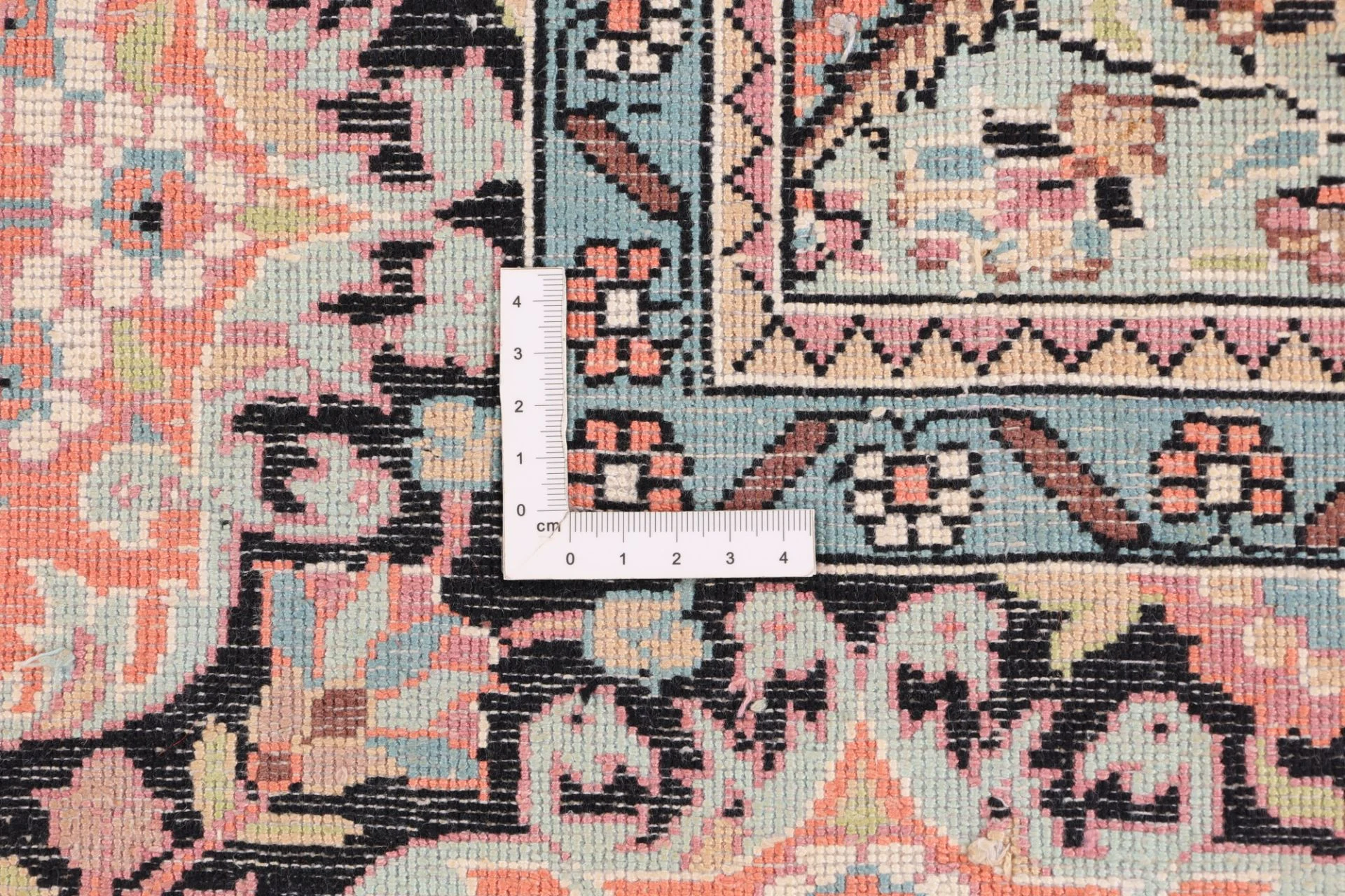 Indian Rug 180 × 120 cm, Wool, hand-knotted