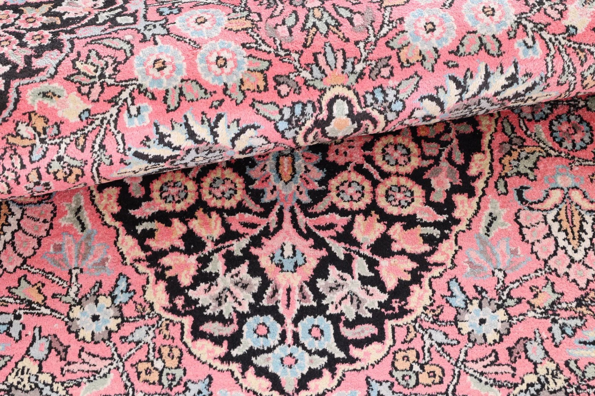Hand-Knotted Wool Indian Rug, 190 × 125 cm