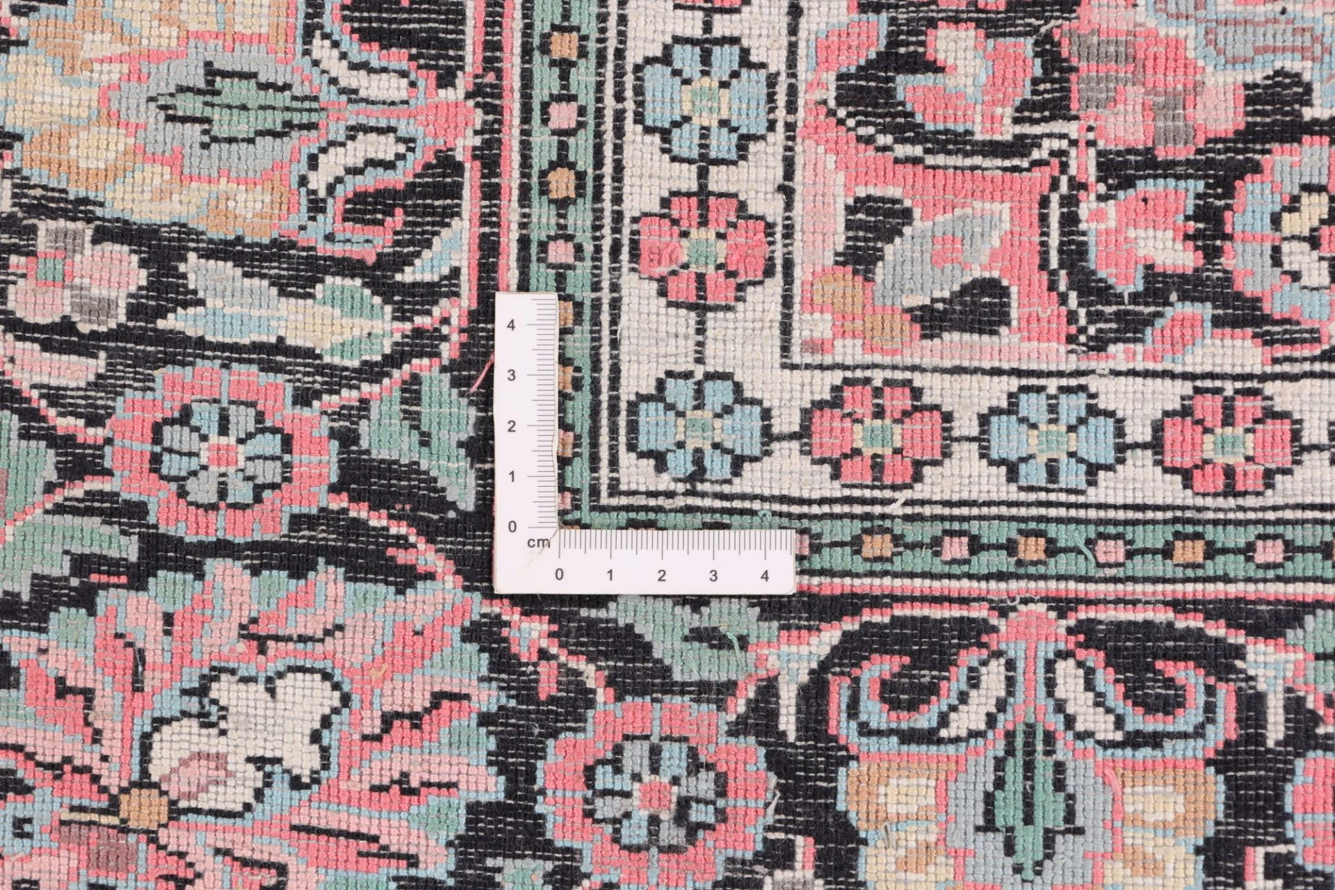 Hand-Knotted Wool Indian Rug, 190 × 125 cm