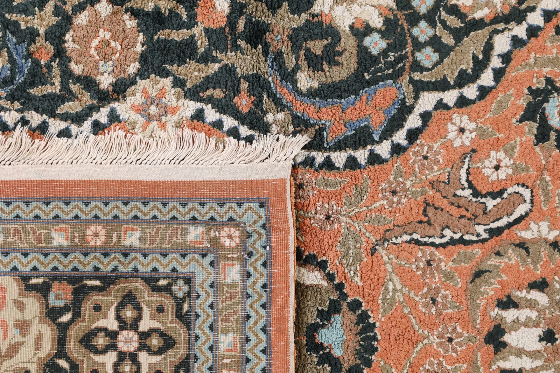 Indian Rug 184 × 122 cm, Wool, hand-knotted