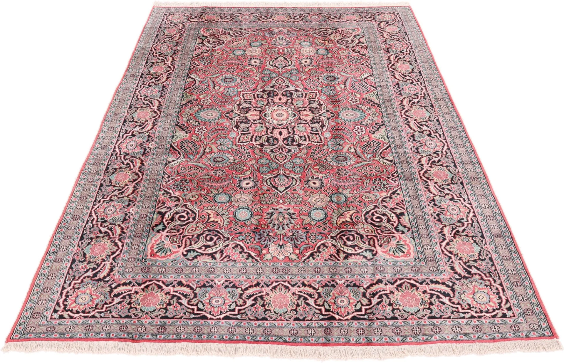 Indian Rug — hand-knotted, 277 × 184 cm, Wool