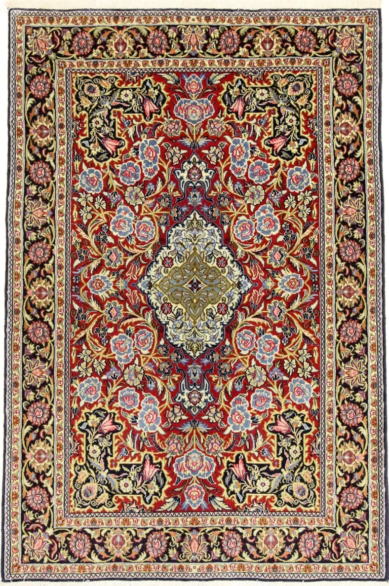 Qom Persian Rug 179 × 119 cm, Wool, hand-knotted