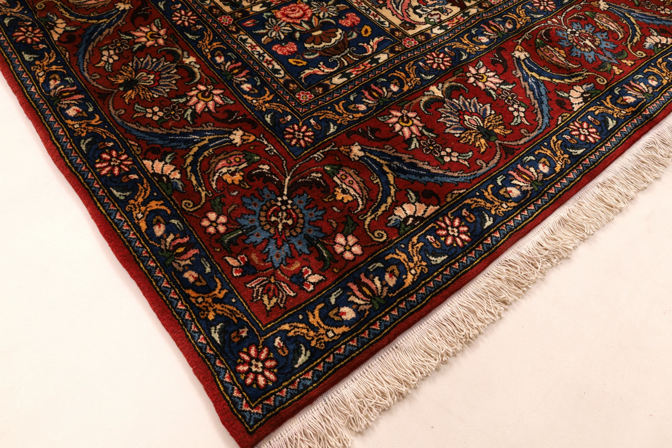 perserteppich-bakhtiar-370-x-253-cm-wolle-handgeknupft-rot-orange-34-scaled Bakhtiari Persian Rug — hand-knotted, 370 × 253 cm, Wool