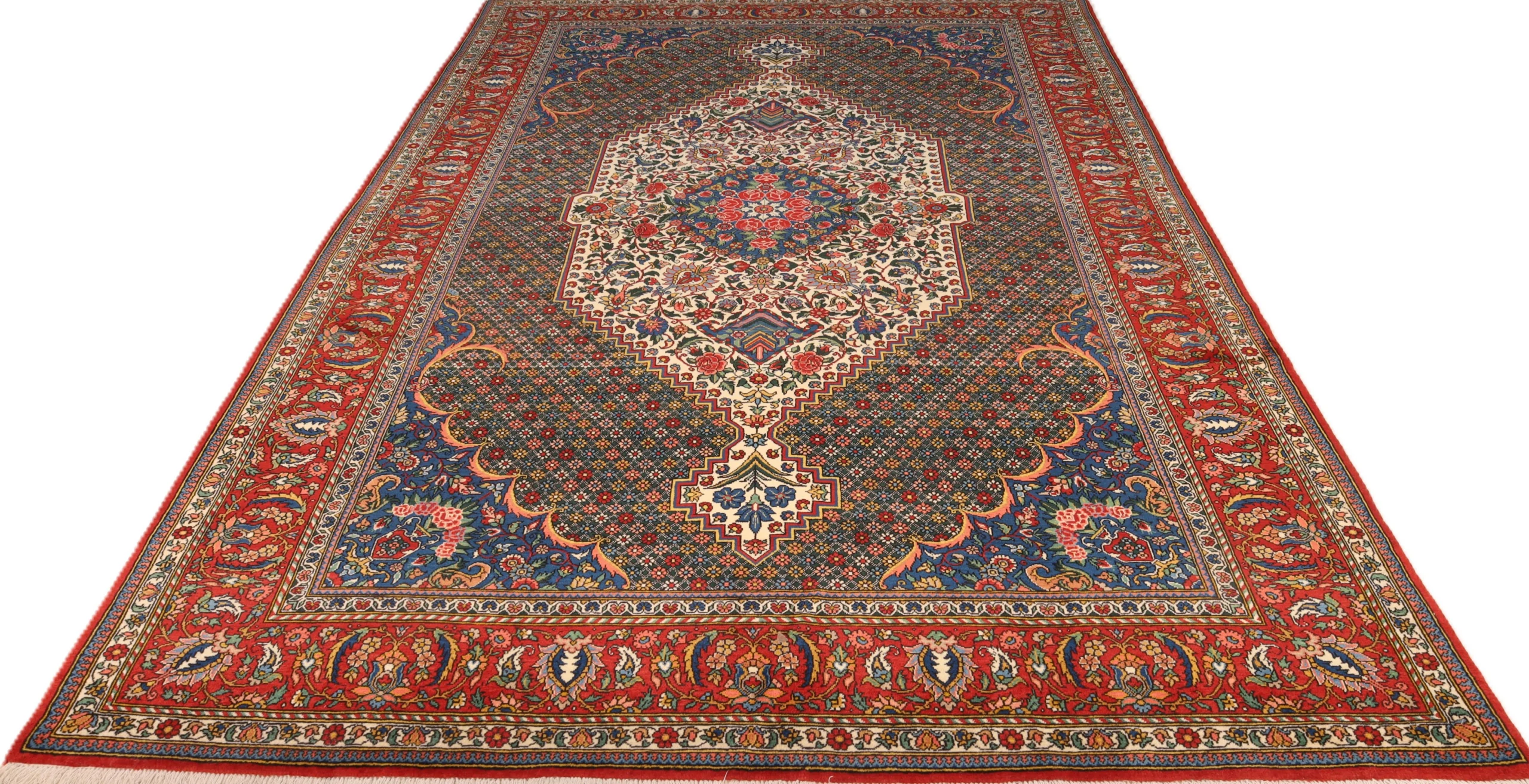 perserteppich-bakhtiari-319-x-206-cm-wolle-handgeknupft-33-scaled Bakhtiari Persian Rug — hand-knotted, 319 × 206 cm, Wool