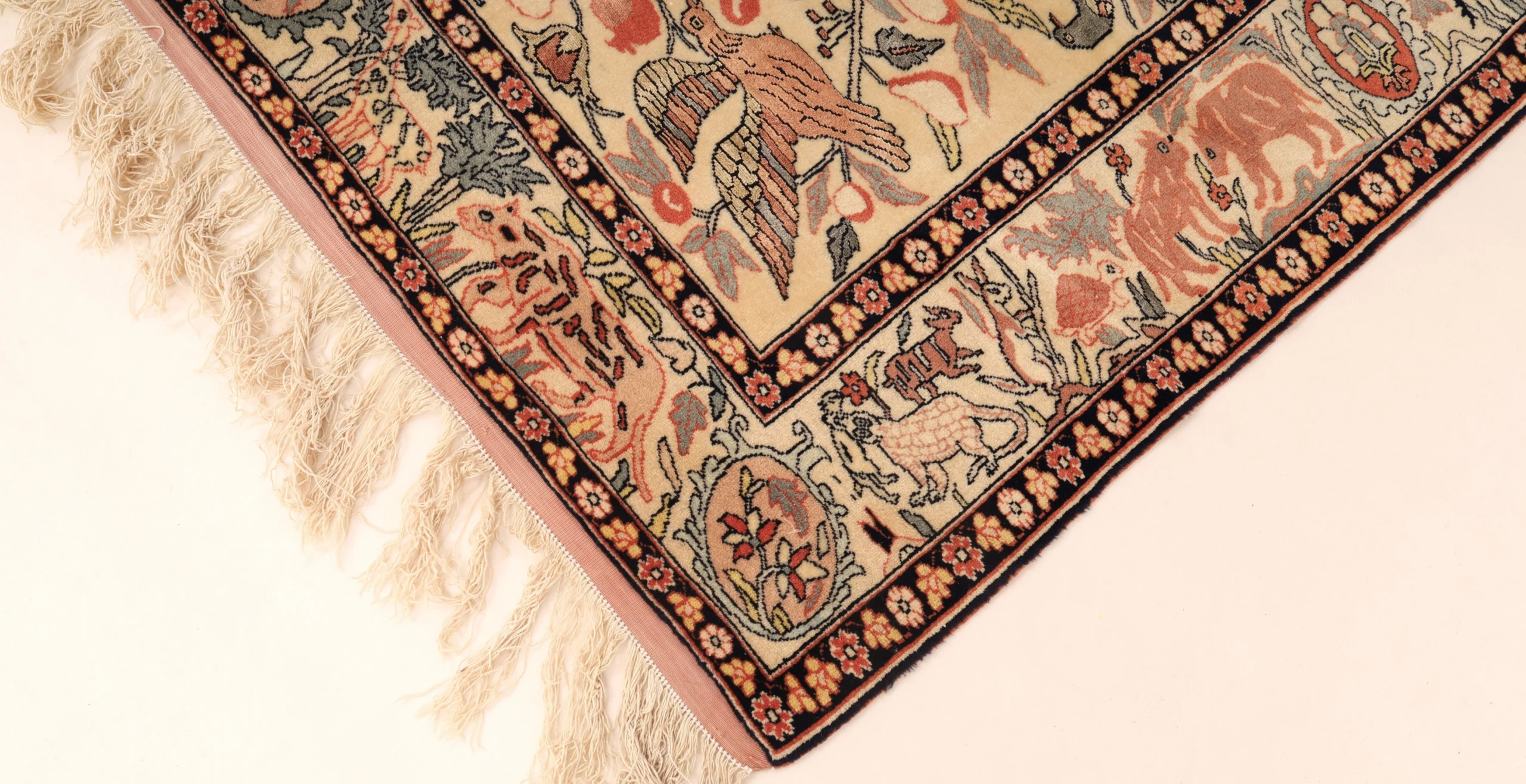 perserteppich-172-x-130-cm-wolle-seide-handgeknupft-41-scaled Persian Rug — hand-knotted, 172 × 130 cm, Wool & Silk