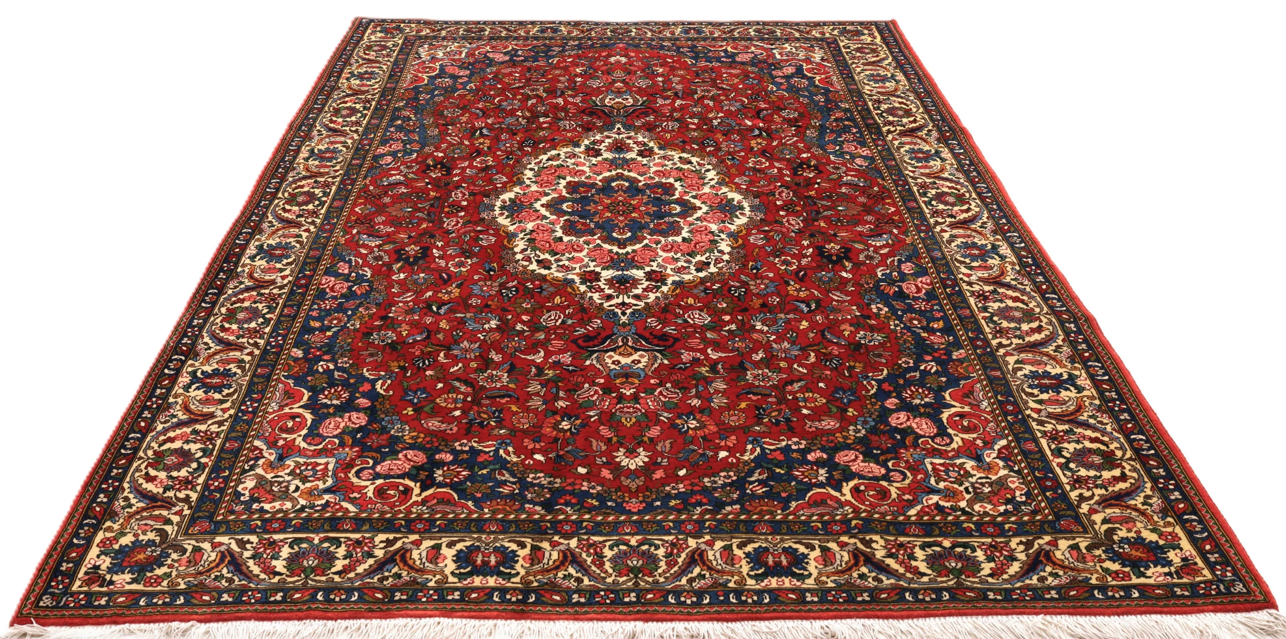 perserteppich-bakhtiari-303-x-203-cm-wolle-handgeknupft-41-scaled Hand-Knotted Wool Bakhtiari Persian Rug, 303 × 203 cm