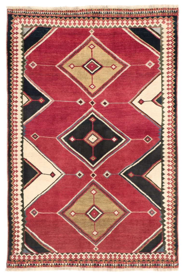 Qashqai Persian Rug — hand-knotted, 138 × 207 cm, Wool