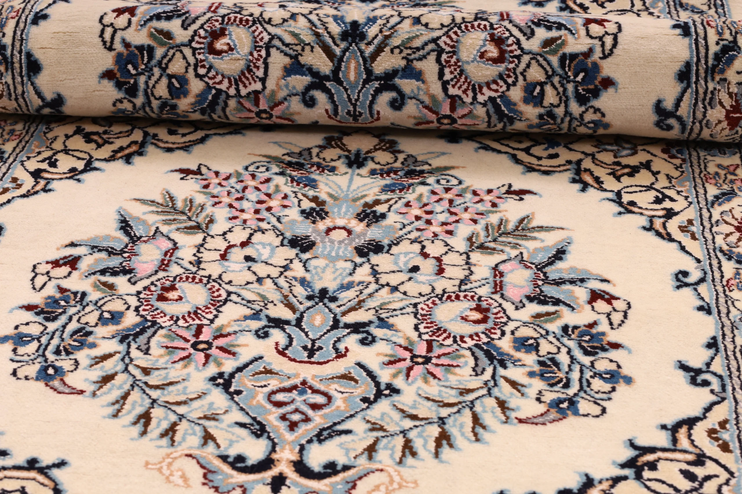 perserteppich-nain-395-x-72-cm-wolle-handgeknupft-laufer-28-scaled Hand-Knotted Wool Nain Persian Rug, 395 × 72 cm
