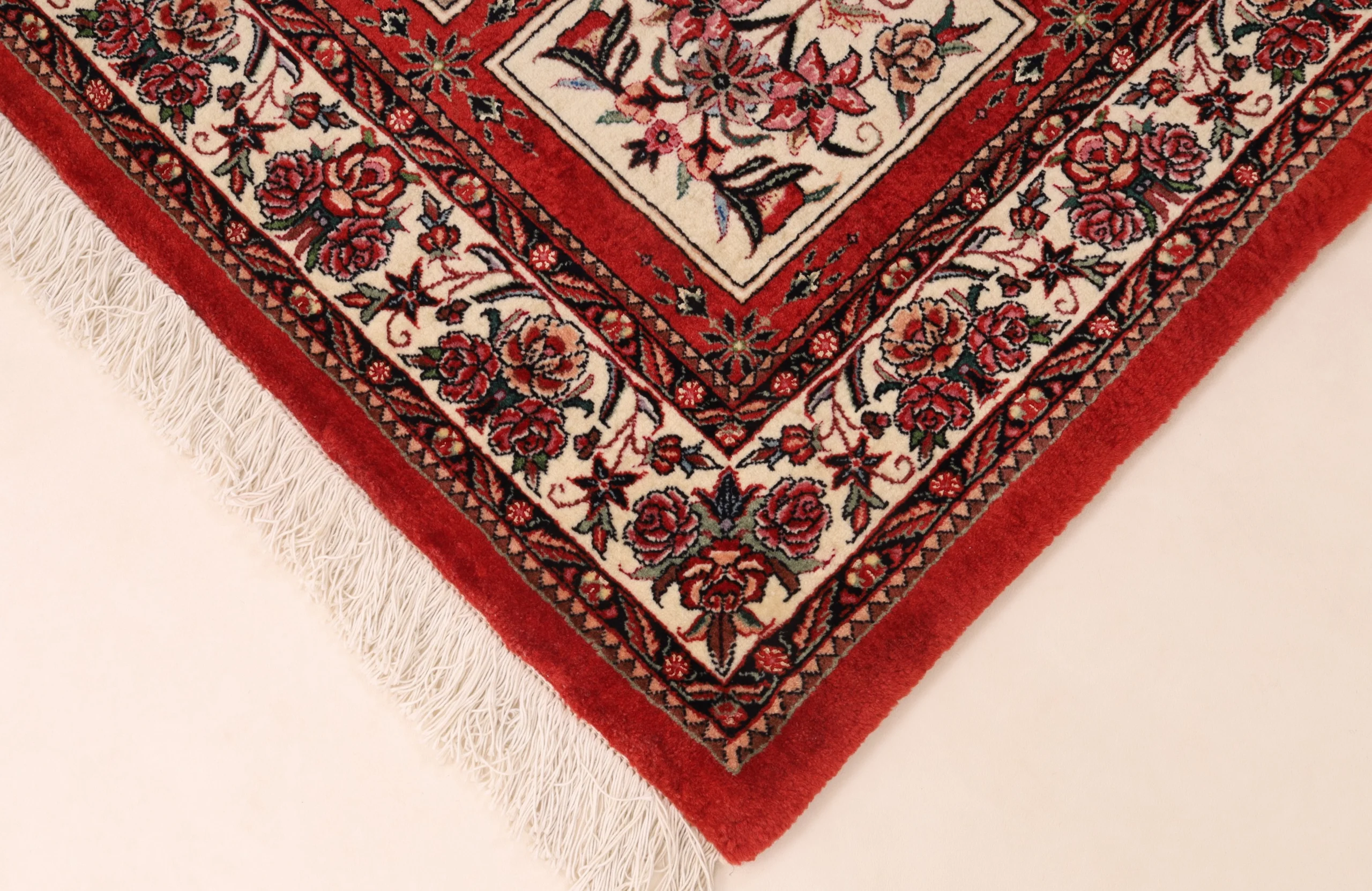 perserteppich-bidjar-185-x-114-cm-wolle-und-seide-handgeknupft-46-scaled Bijar Persian Rug — hand-knotted, 185 × 114 cm, Wool & Silk