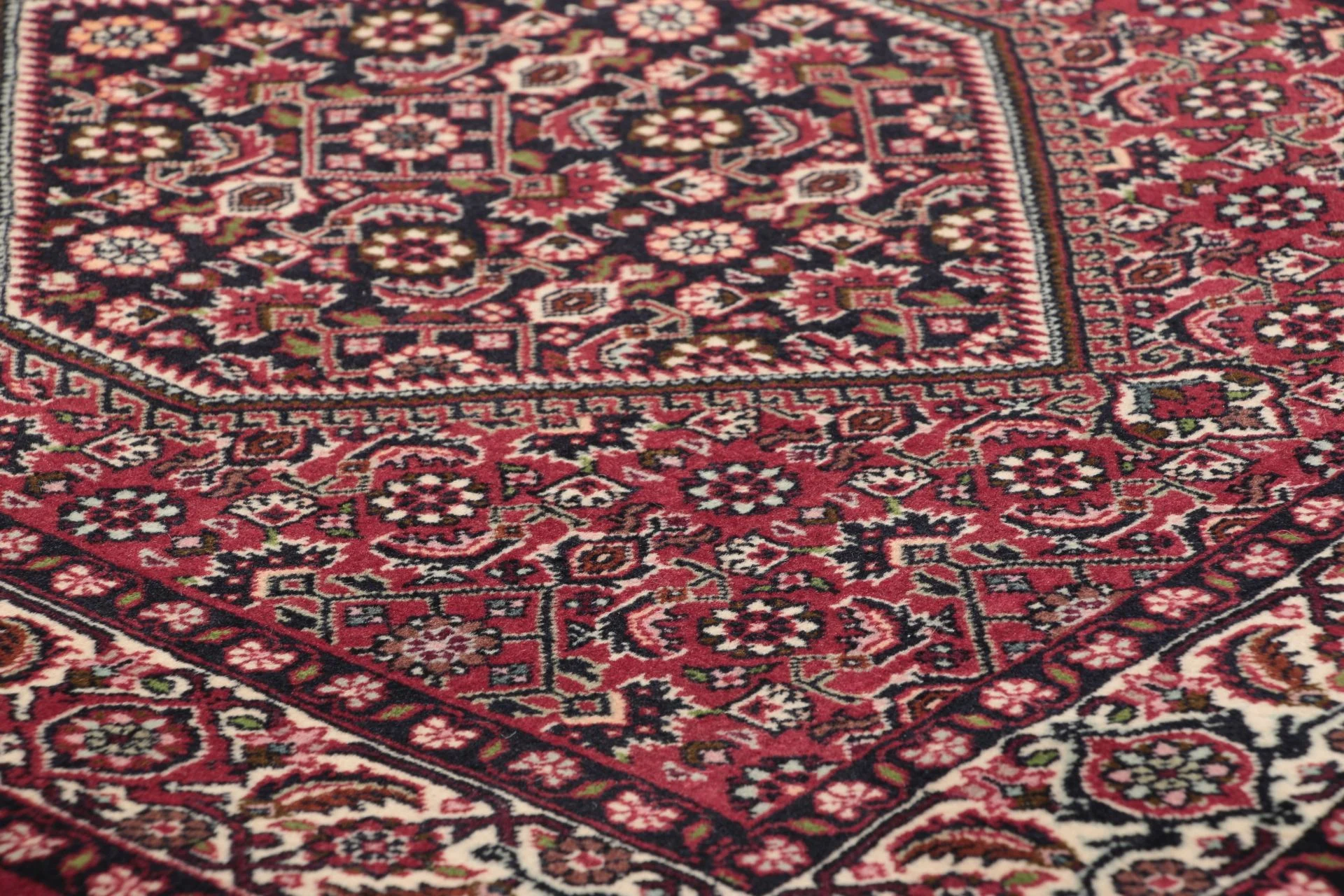 Hand-Knotted Wool Bijar Persian Rug, 86 × 390 cm