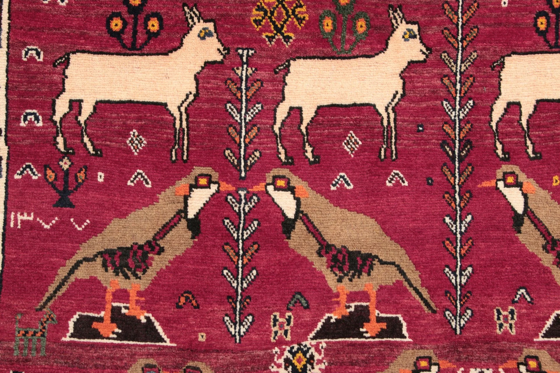 Qashqai Persian Rug — hand-knotted, 120 × 220 cm, Wool
