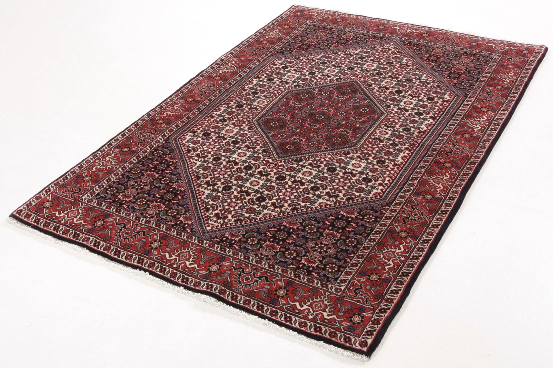 Hand-Knotted Wool Bijar Persian Rug, 117 × 182 cm