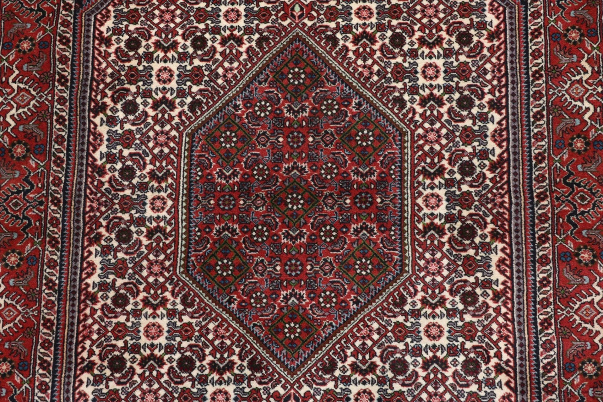 Hand-Knotted Wool Bijar Persian Rug, 117 × 182 cm