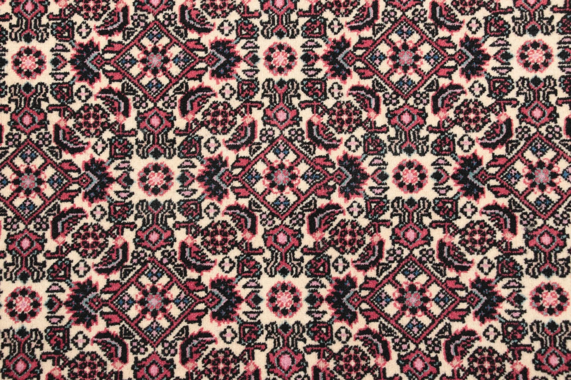 Hand-Knotted Wool Bijar Persian Rug, 112 × 186 cm