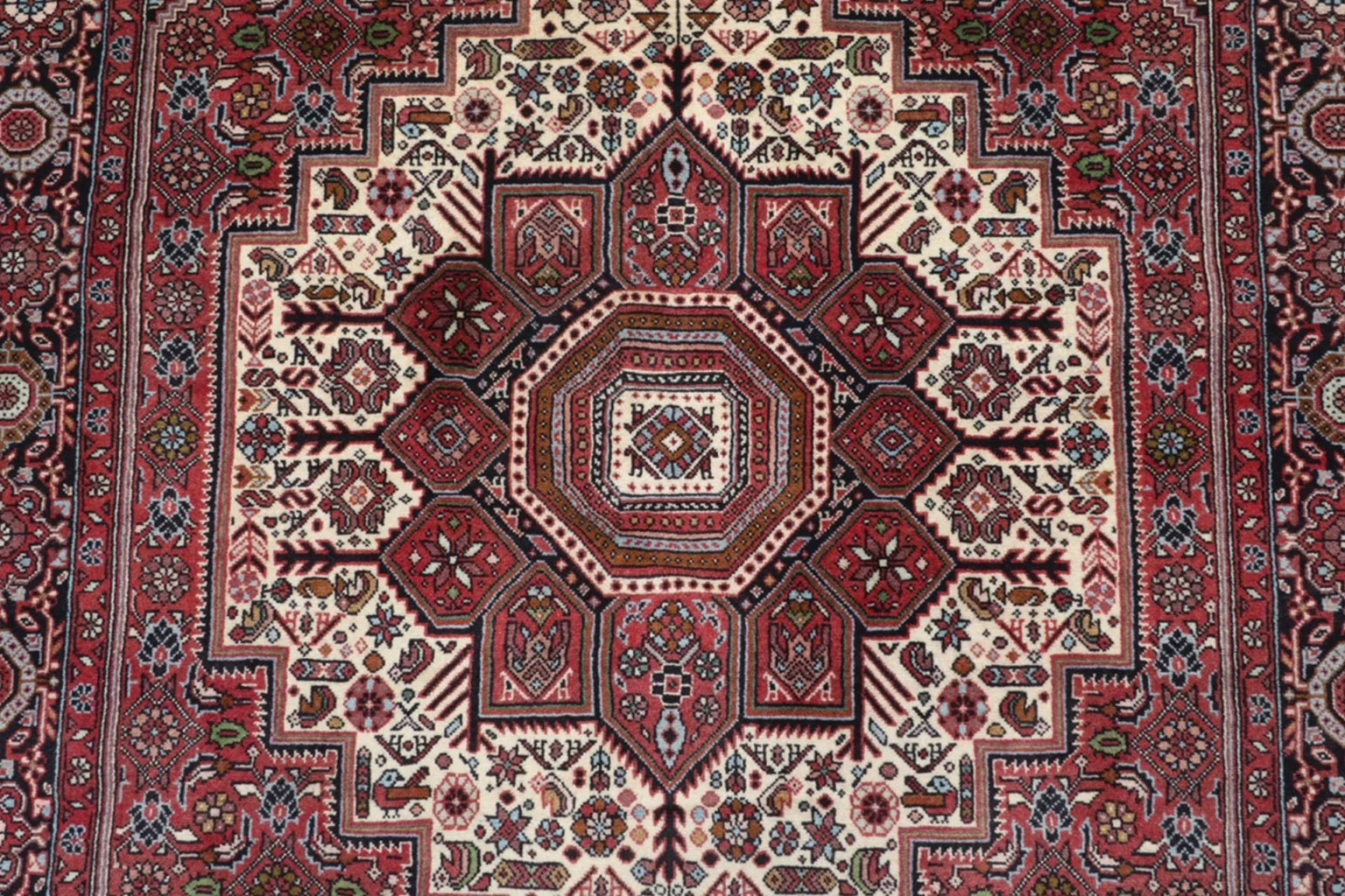 perserteppich-gholtogh-130-x-210-cm-schurwolle-handgeknupft-beige-4 Persian Rug — hand-knotted, 130 × 210 cm, Wool – view 3