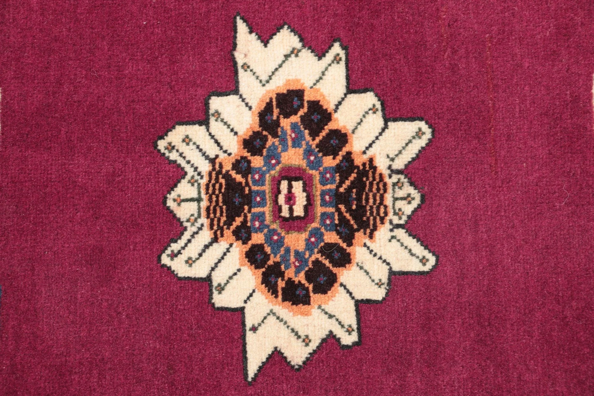 Qashqai Persian Rug — hand-knotted, 122 × 180 cm, Wool