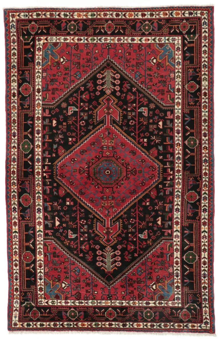 Hand-Knotted Wool Persian Rug, 155 × 230 cm