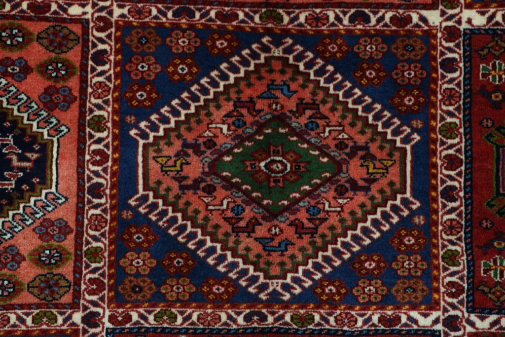 Persian Rug — hand-knotted, 169 × 220 cm, Wool – view 9