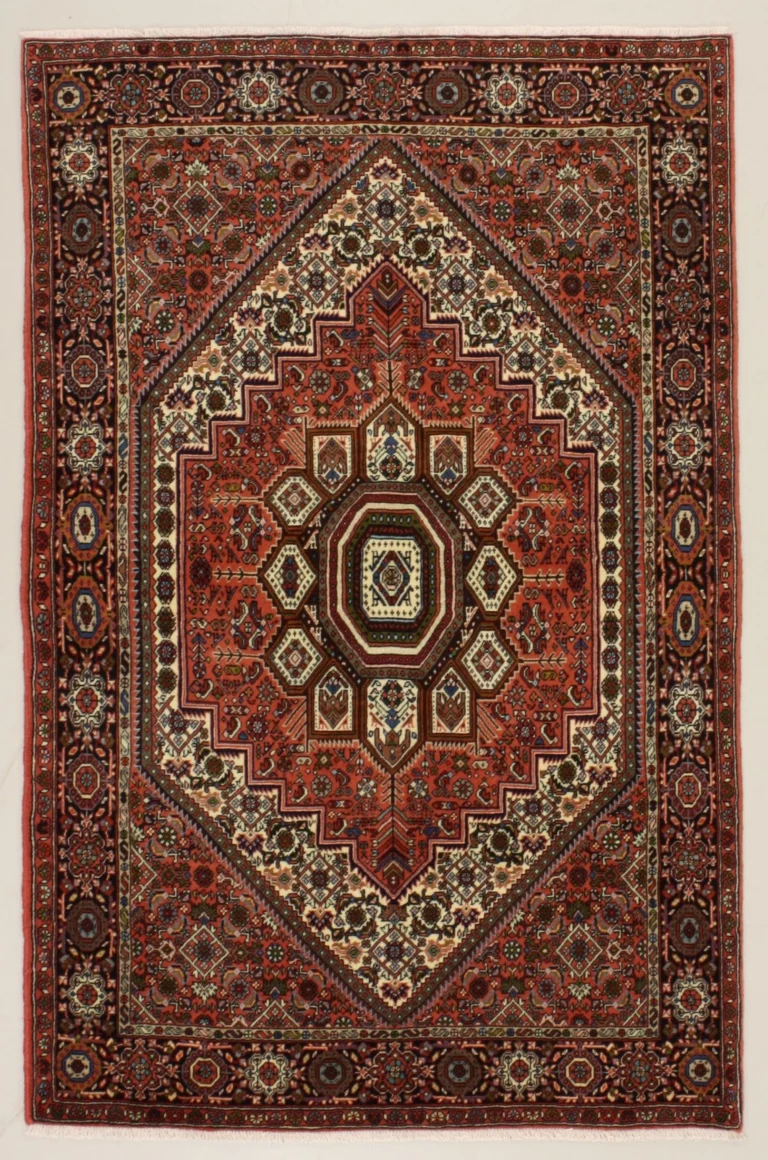 Persian Rug 130 × 197 cm, Wool, hand-knotted