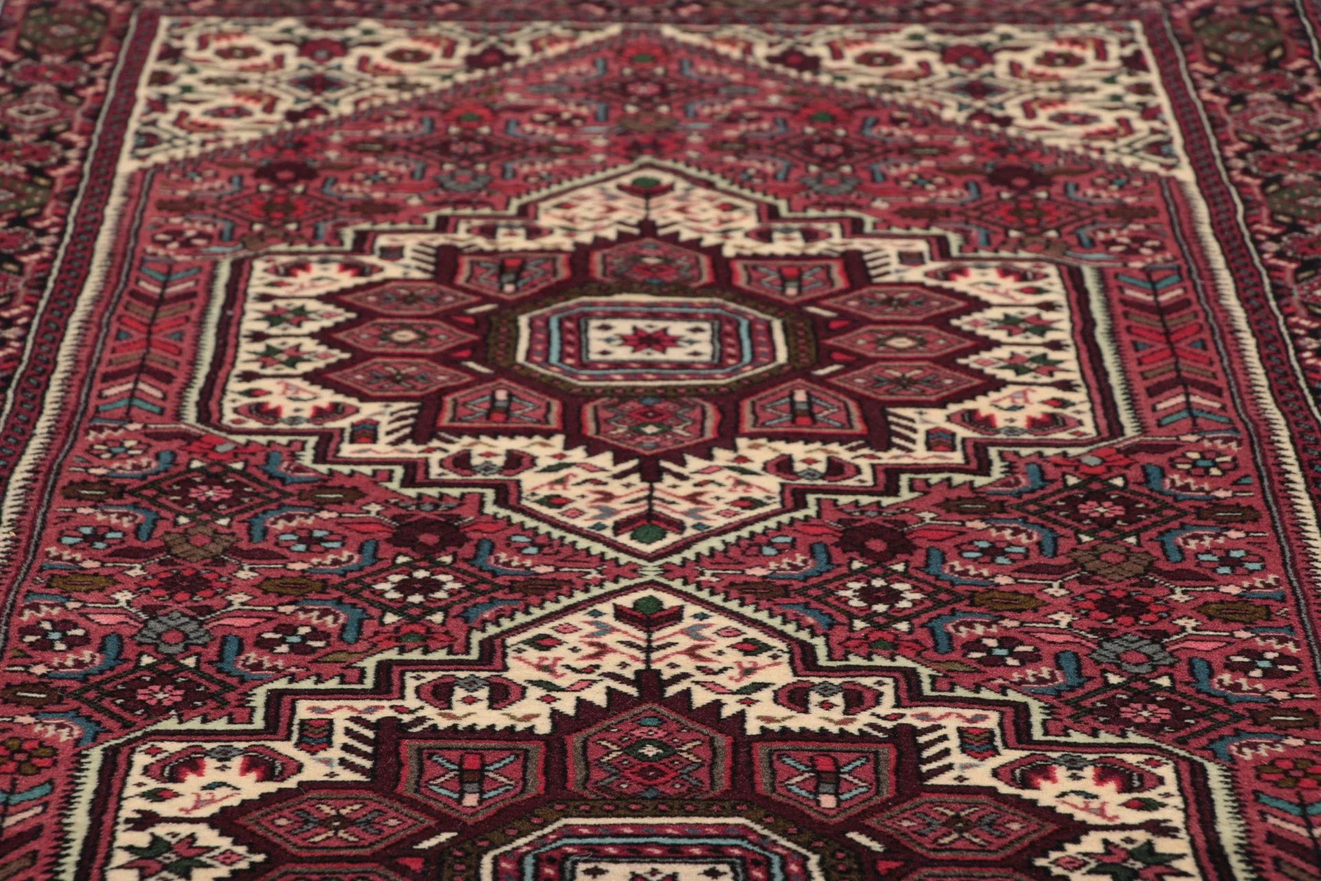 perserteppich-gholtogh-80-x-310-cm-schurwolle-handgeknupft-3 Persian Rug — hand-knotted, 80 × 310 cm, Wool
